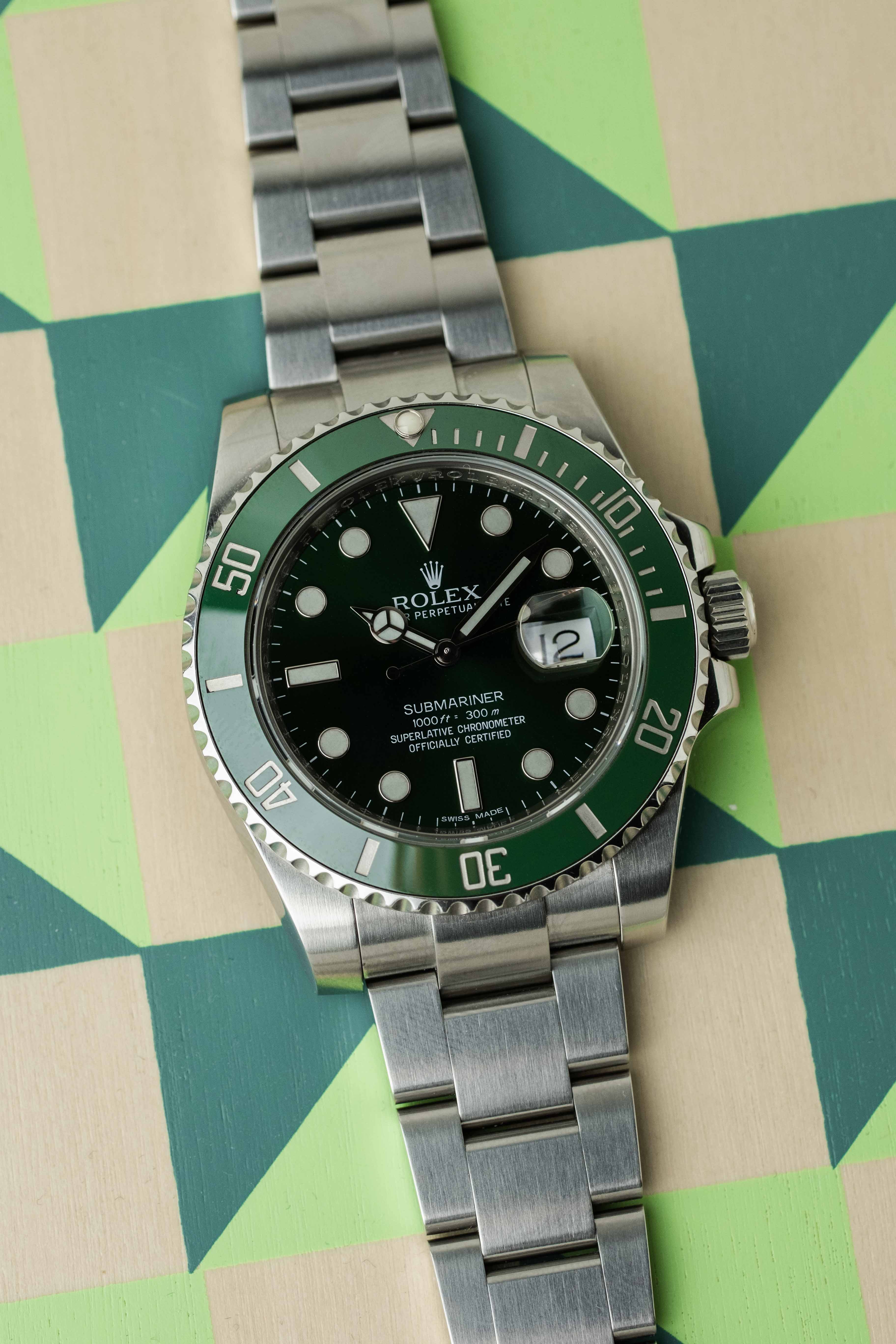 Rolex Submariner Date Ref. 116610LV 'Hulk' 2013 w/ Box & Papers