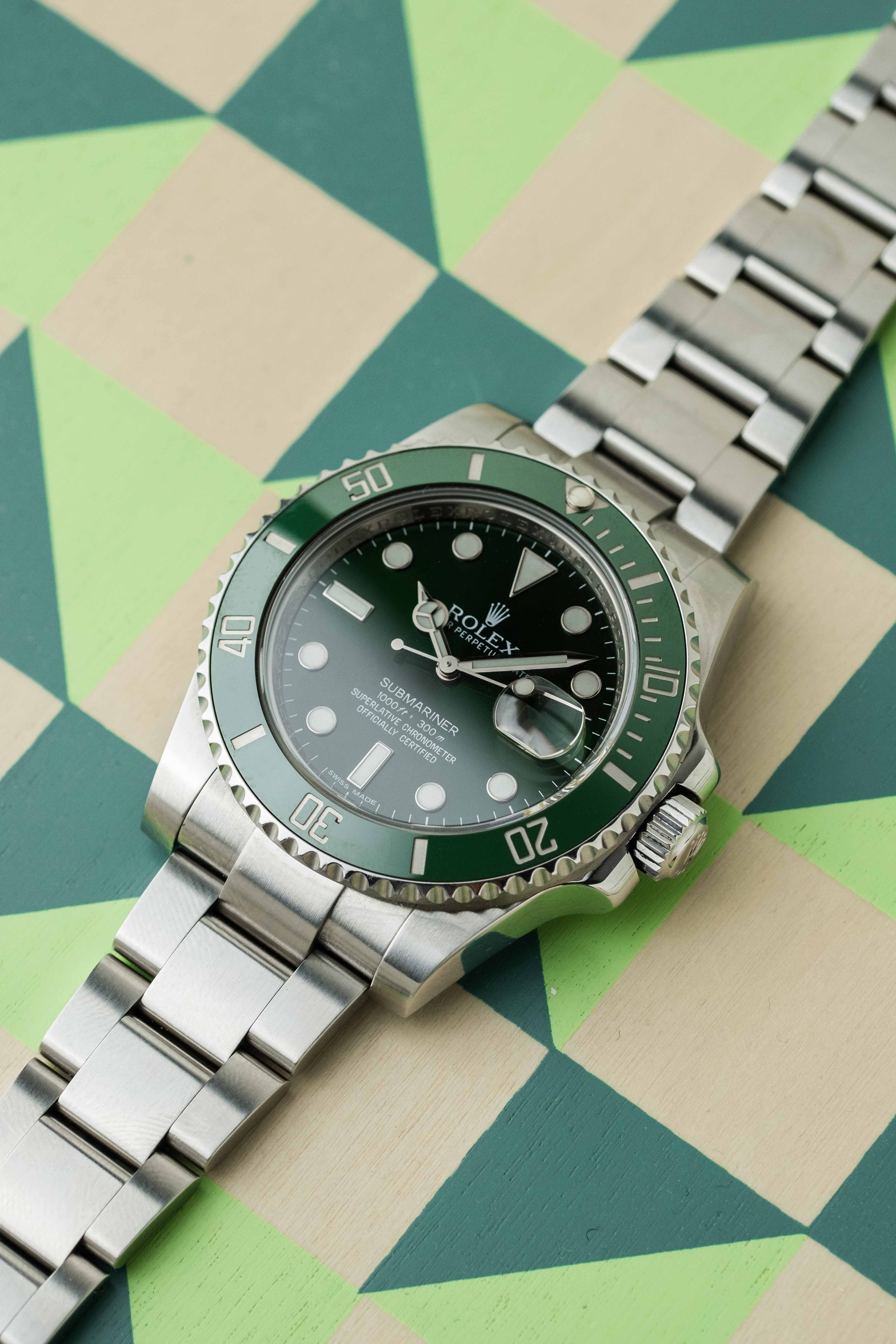 Rolex Submariner Date Ref. 116610LV 'Hulk' 2013 w/ Box & Papers