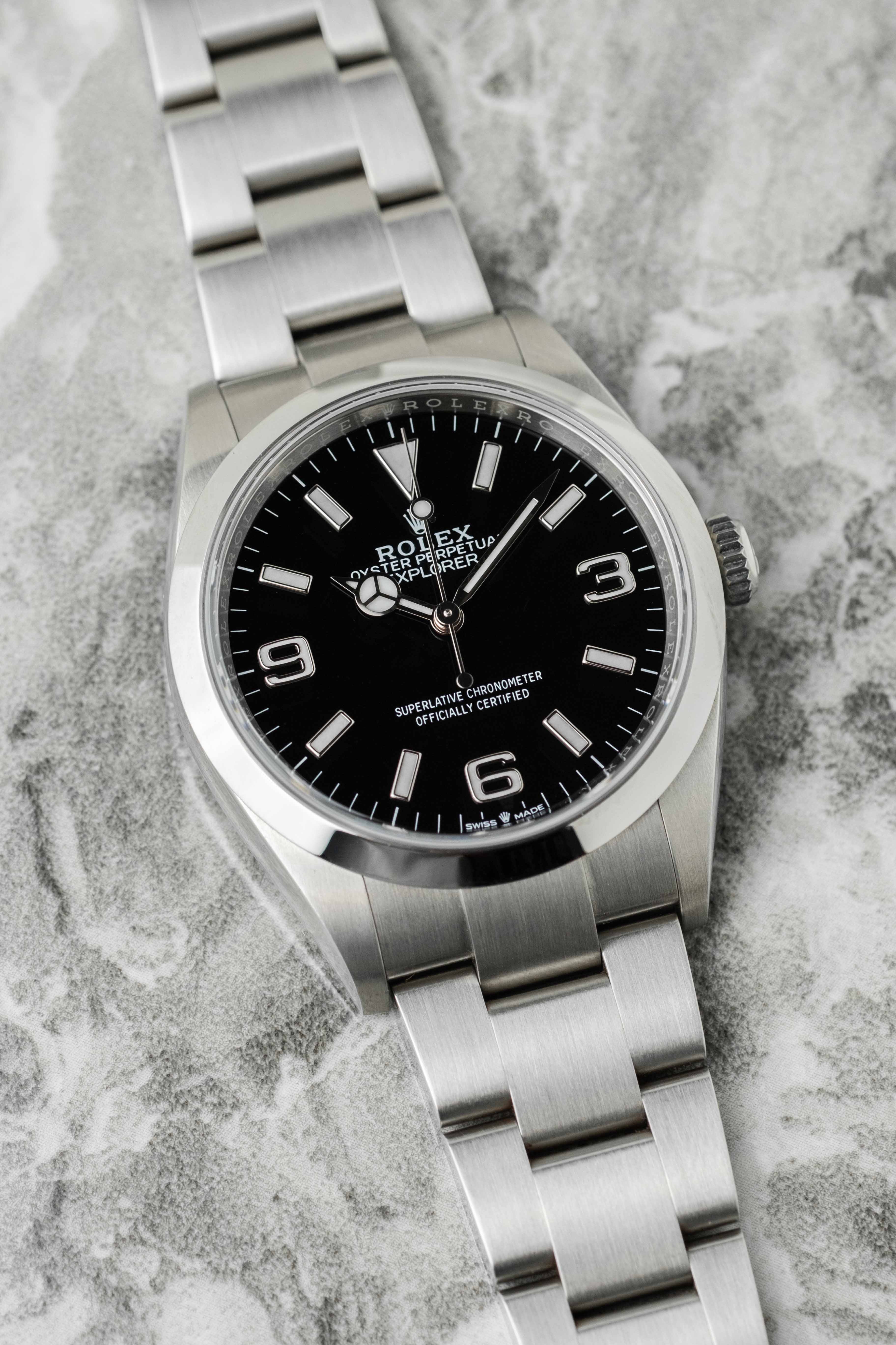 Rolex Explorer I Ref. 124270 2022 w/ Box & Papers