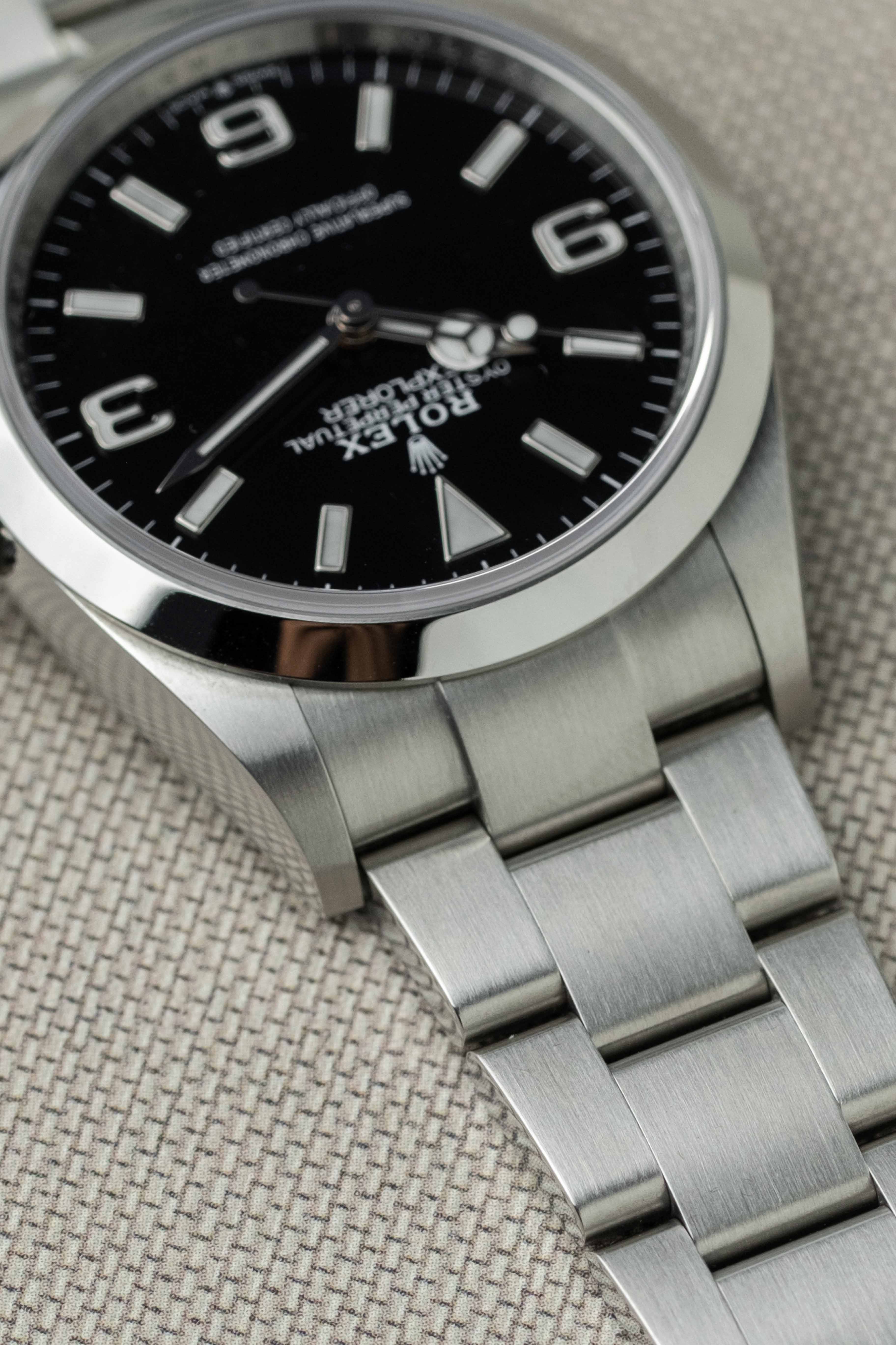 Rolex Explorer I Ref. 124270 2022 w/ Box & Papers