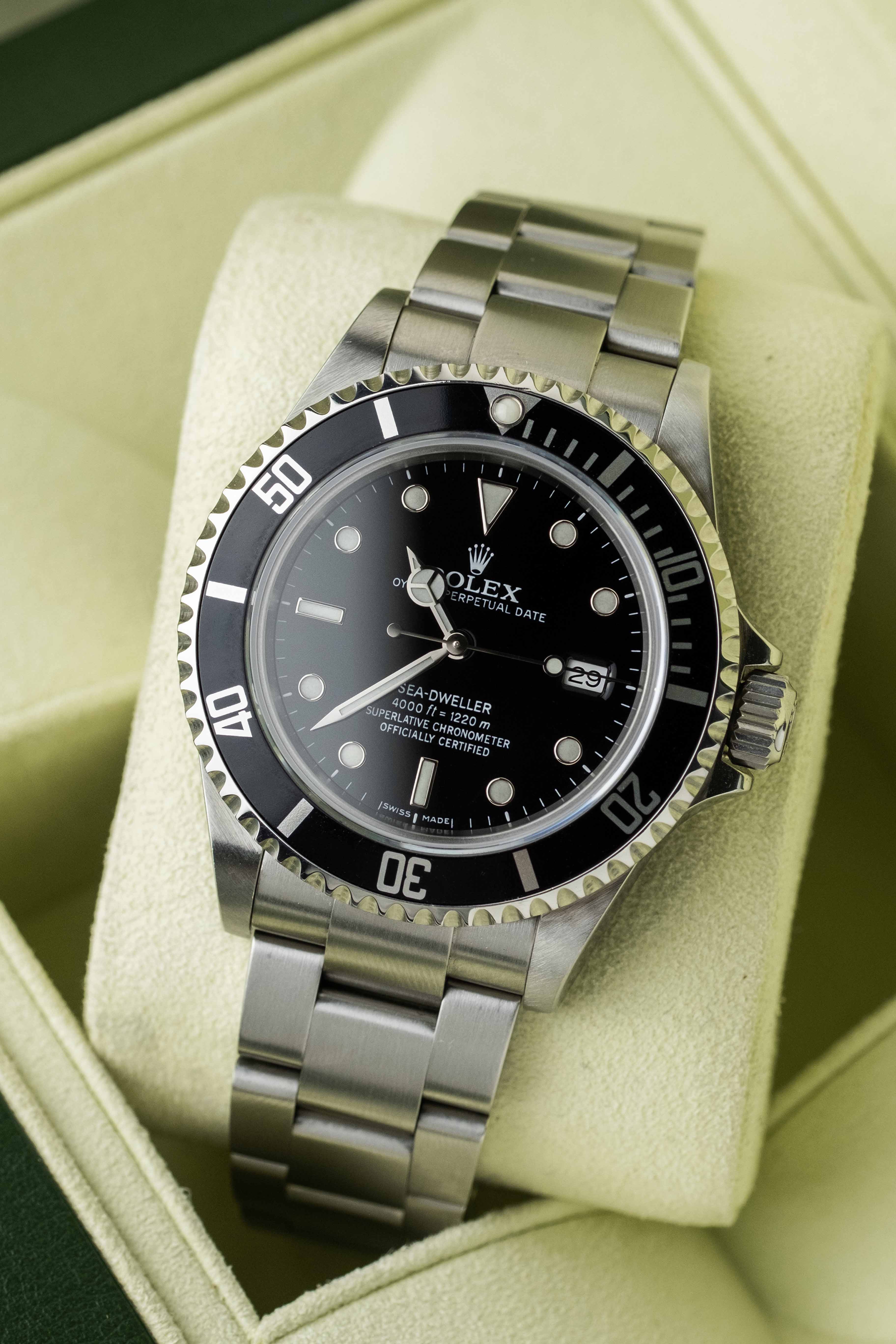 Rolex Sea-Dweller Ref. 16600 2008 w/ Box & Papers
