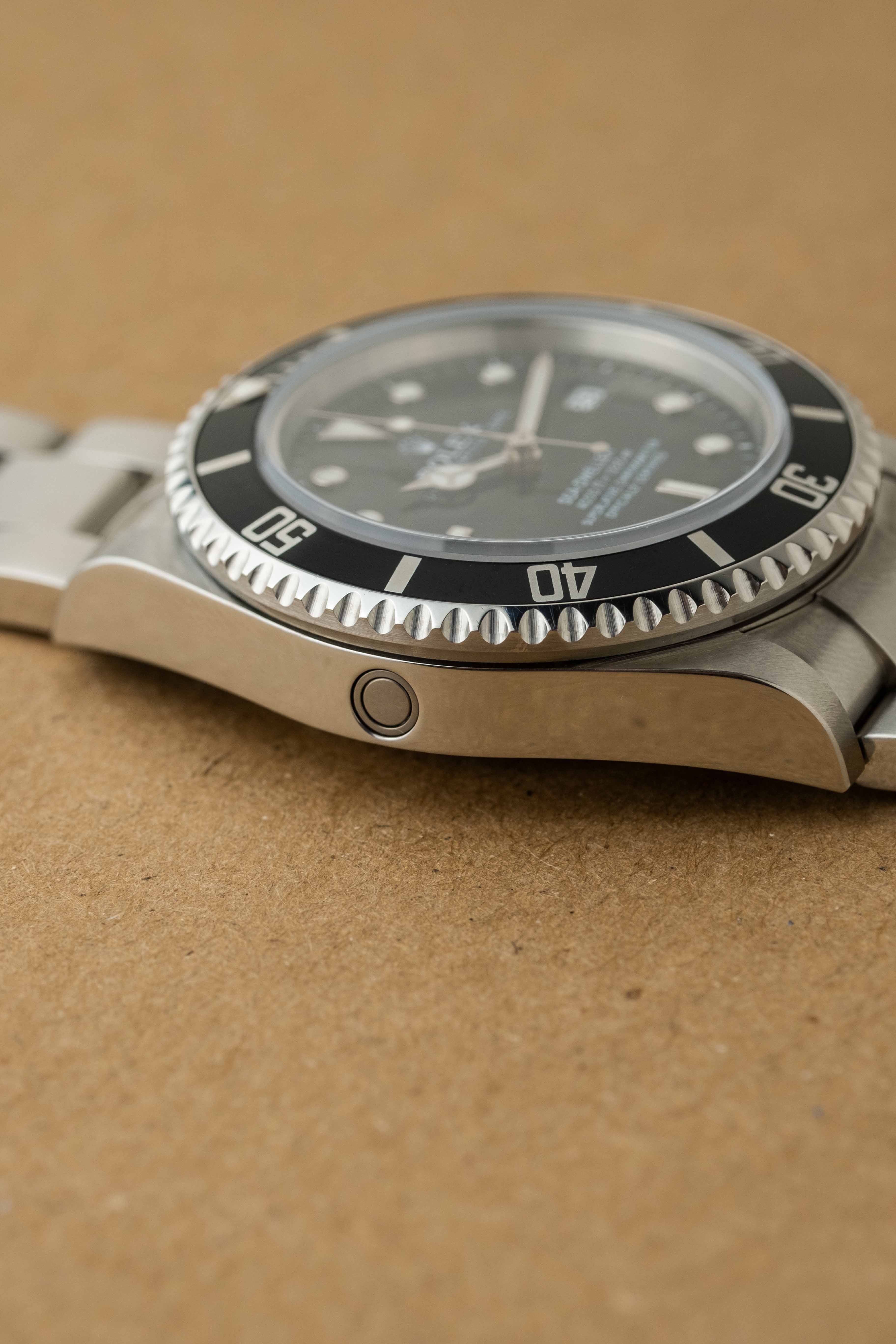 Rolex Sea-Dweller Ref. 16600 2008 w/ Box & Papers