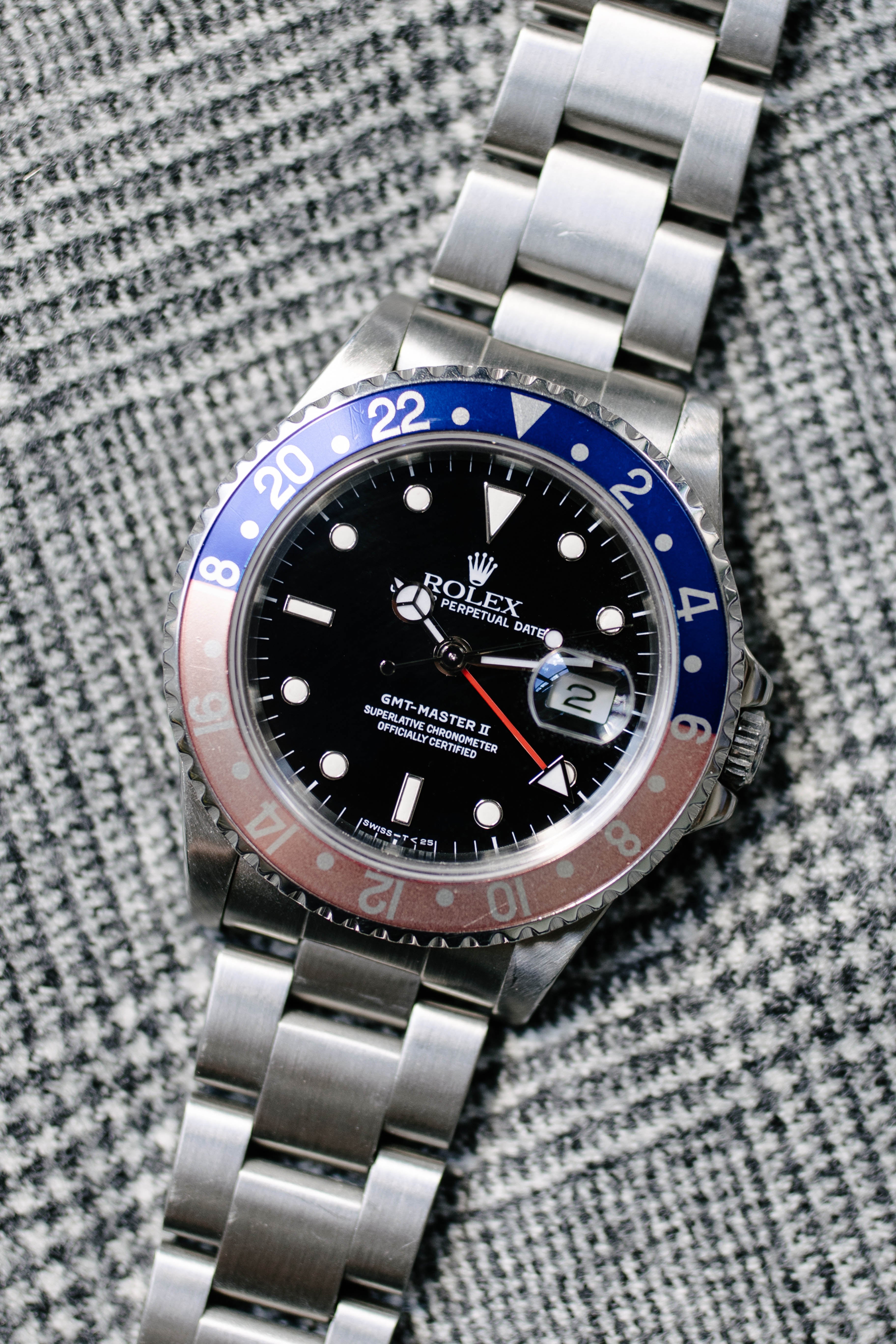 Rolex GMT-Master II ‘Pepsi' Ref. 16710 1990 w/ Box