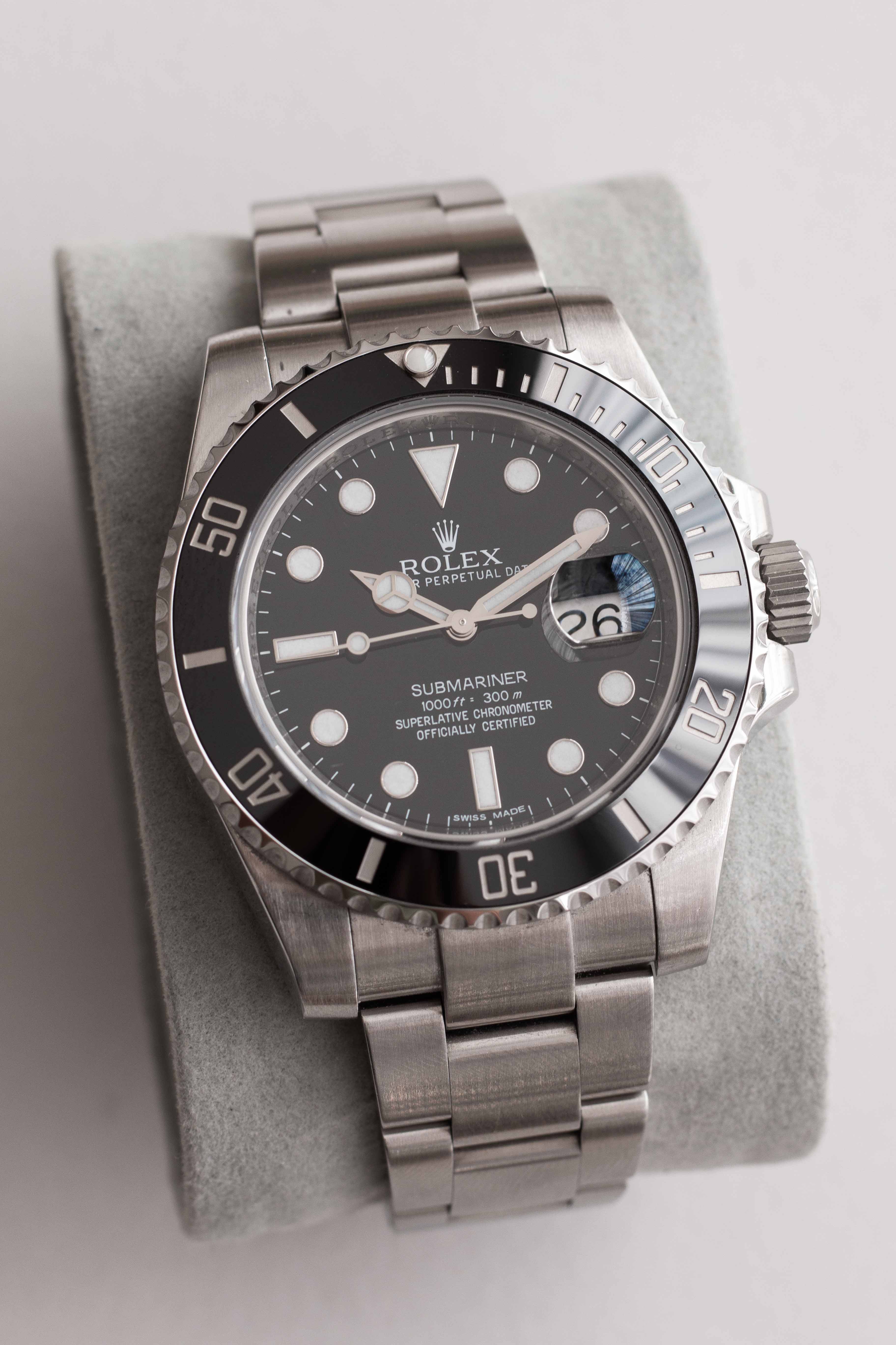 Rolex Submariner Ref. 116610LN Date 2012 w/ Box & Papers