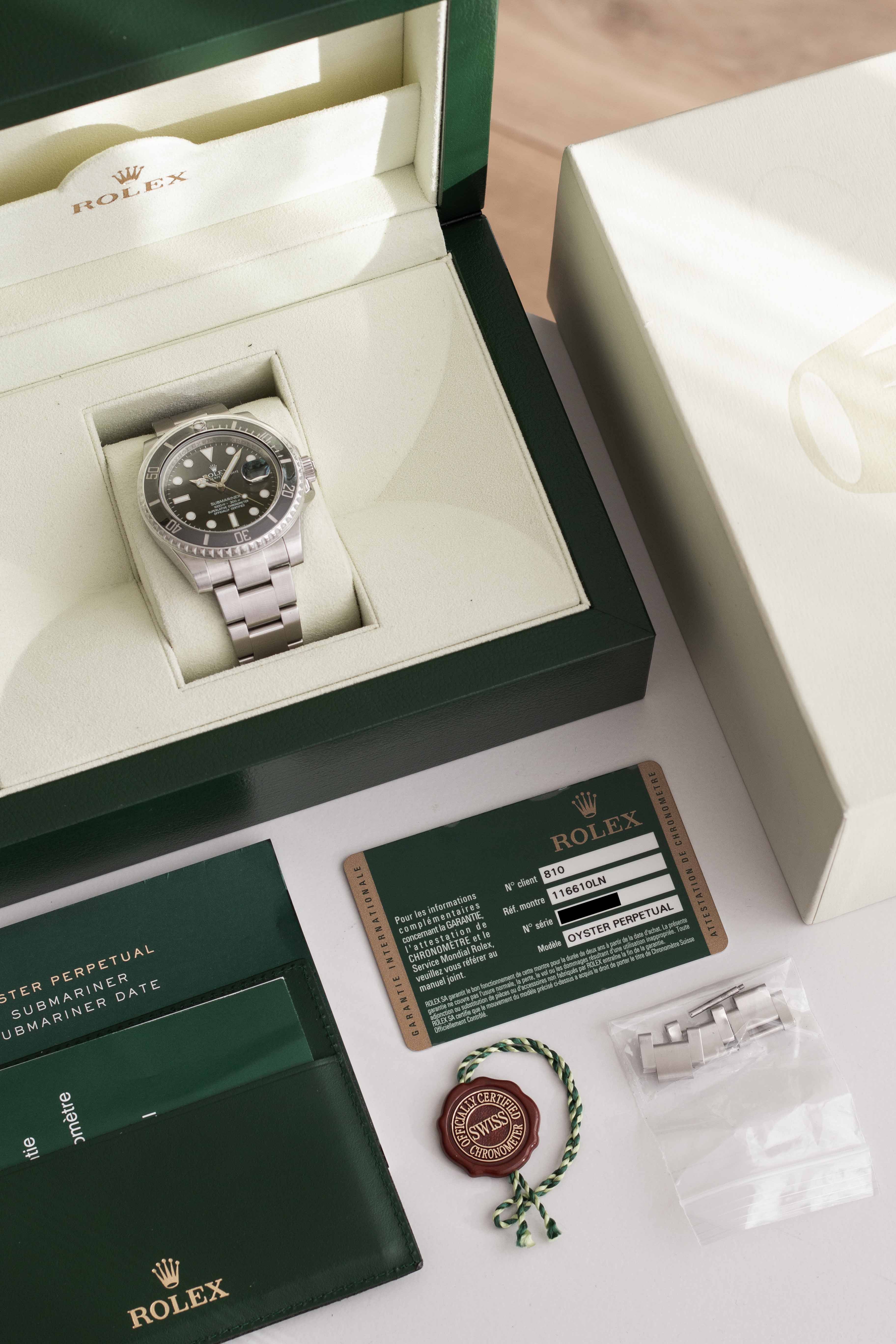 Rolex Submariner Ref. 116610LN Date 2012 w/ Box & Papers