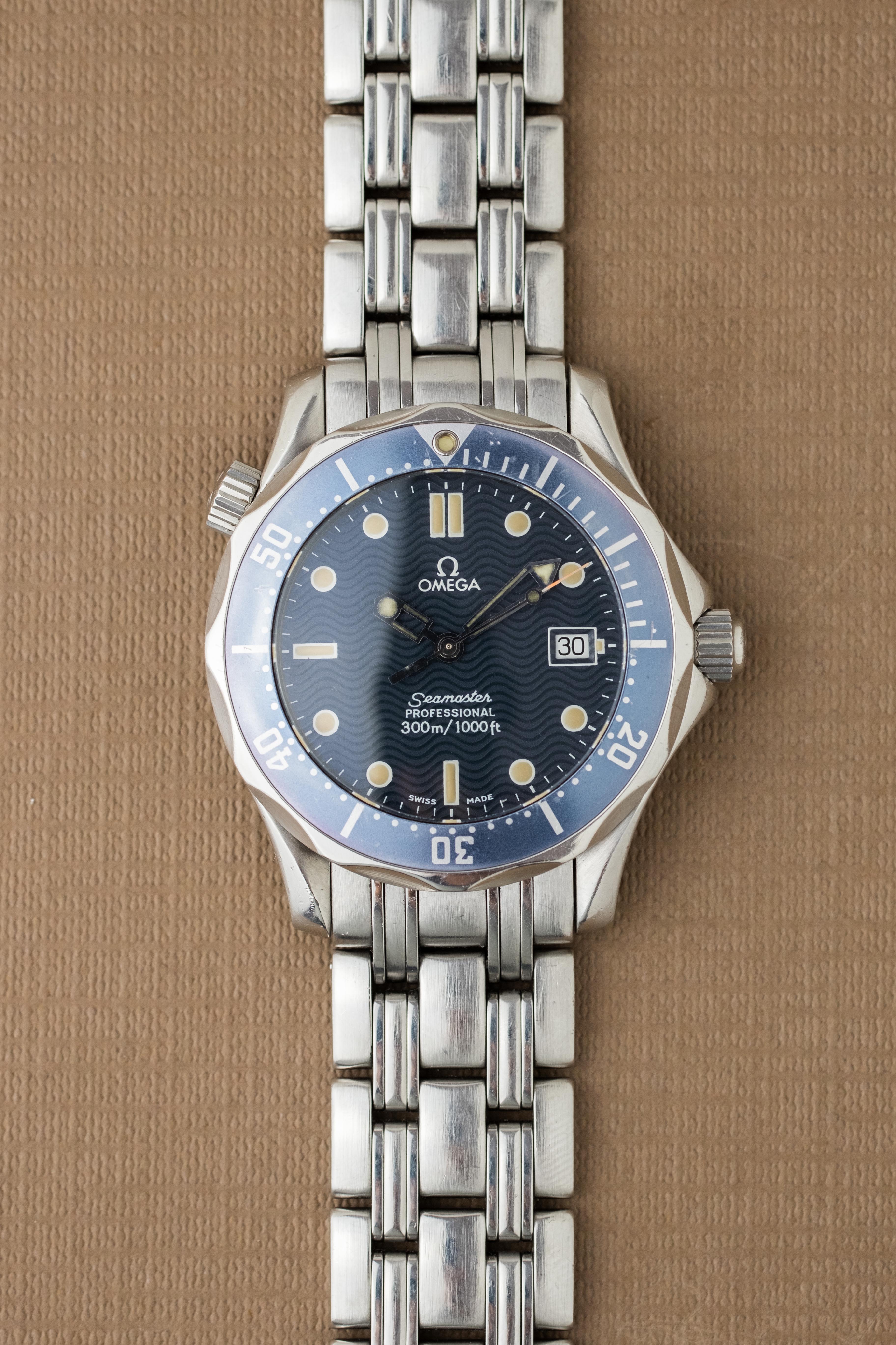 Omega Seamaster 300M Midsize Ref. 2561.80.00 1993 w/ Box & Booklets