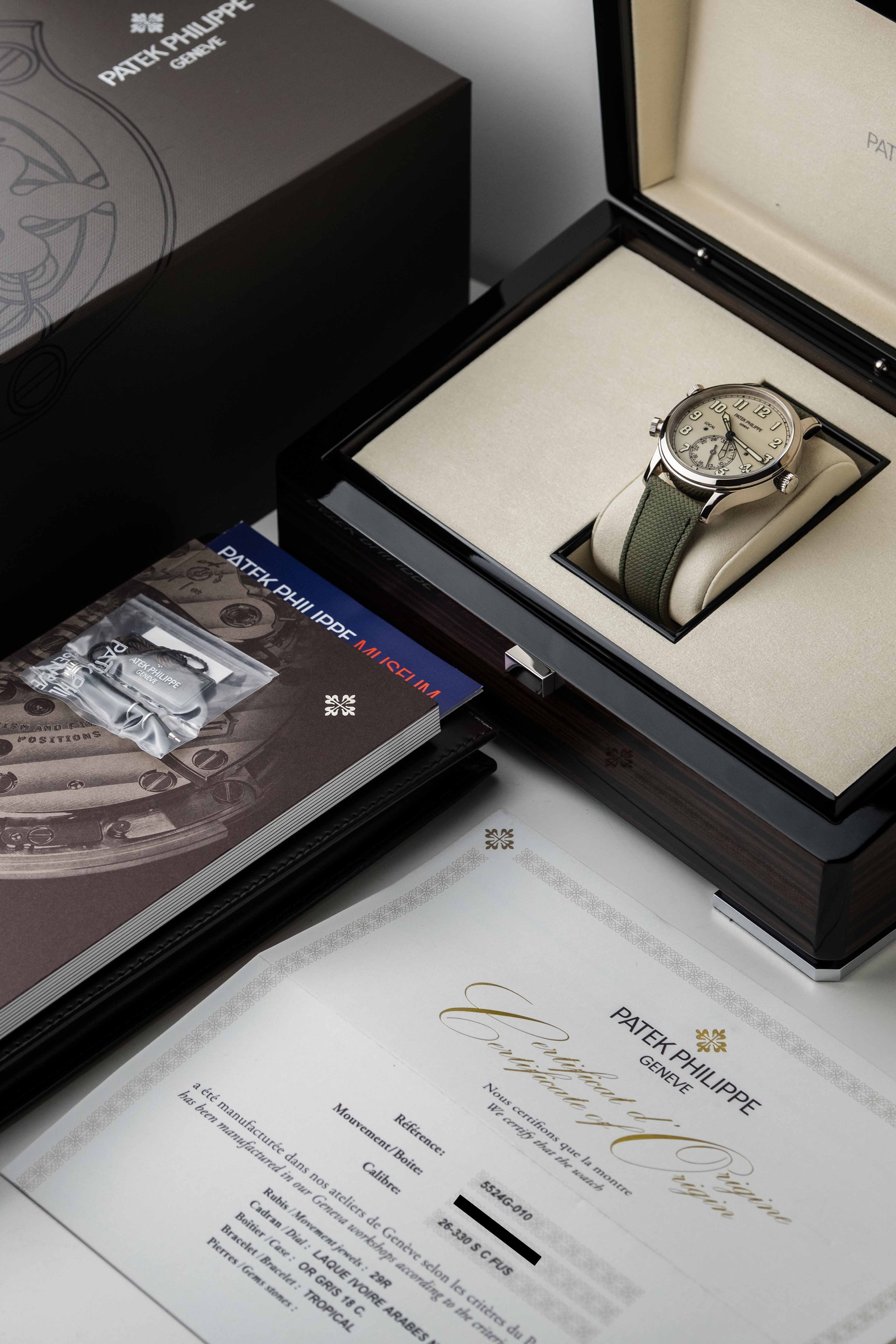 Patek Philippe Calatrava Pilot Travel Time Ref. 5524G 'Cream' Dial 2026 w/ Box & Papers