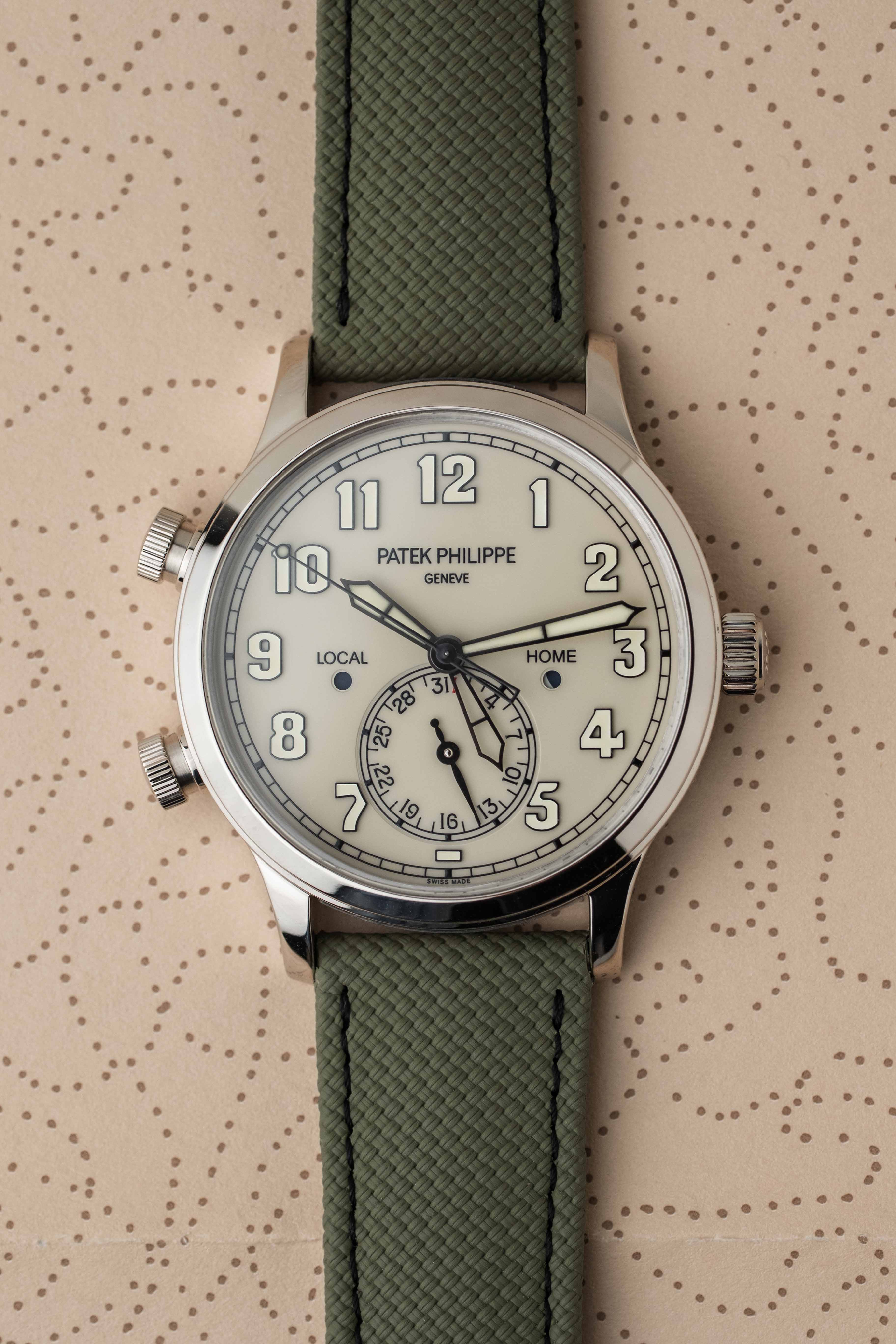 Patek Philippe Calatrava Pilot Travel Time Ref. 5524G 'Cream' Dial 2026 w/ Box & Papers