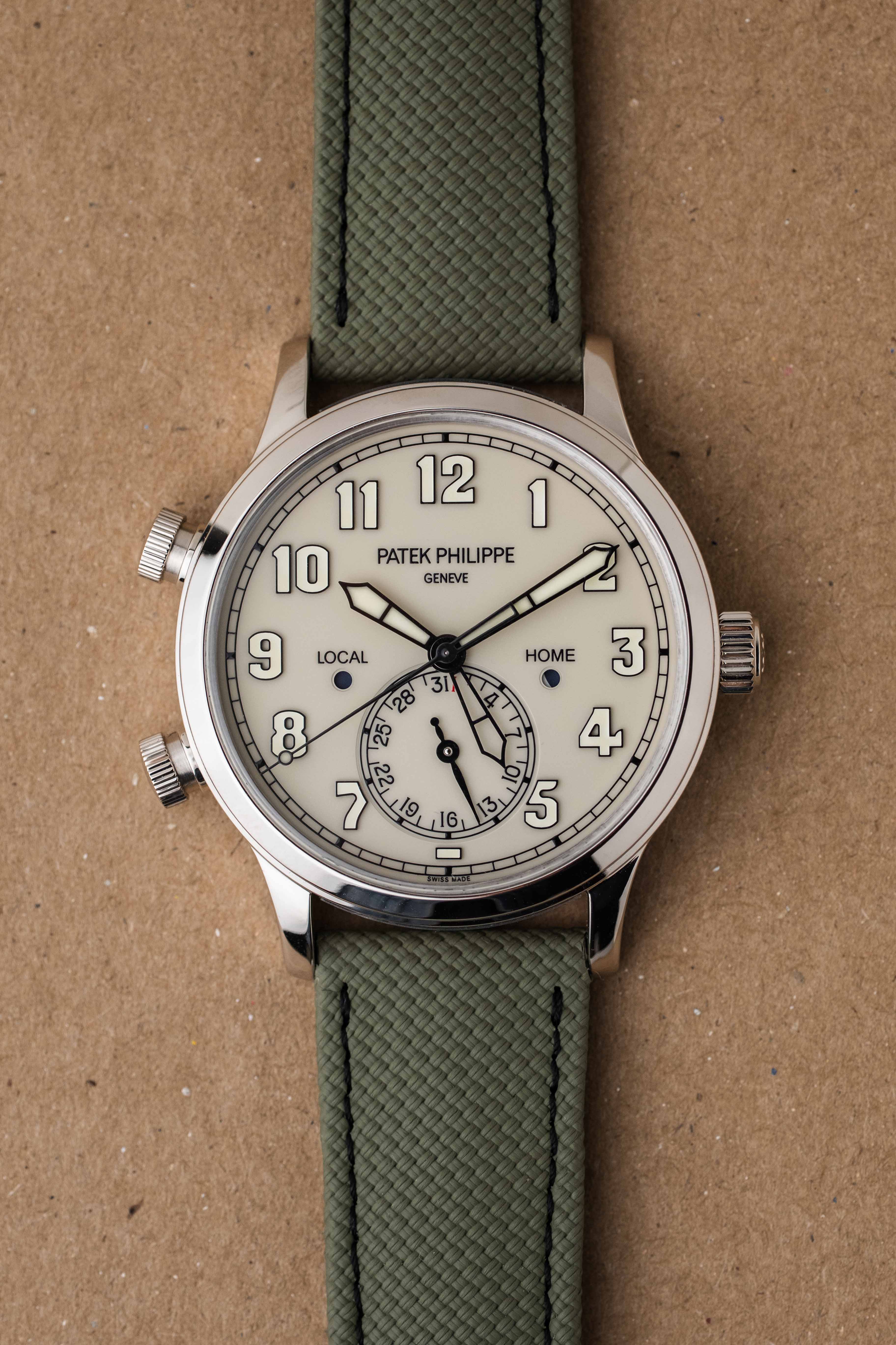 Patek Philippe Calatrava Pilot Travel Time Ref. 5524G 'Cream' Dial 2026 w/ Box & Papers