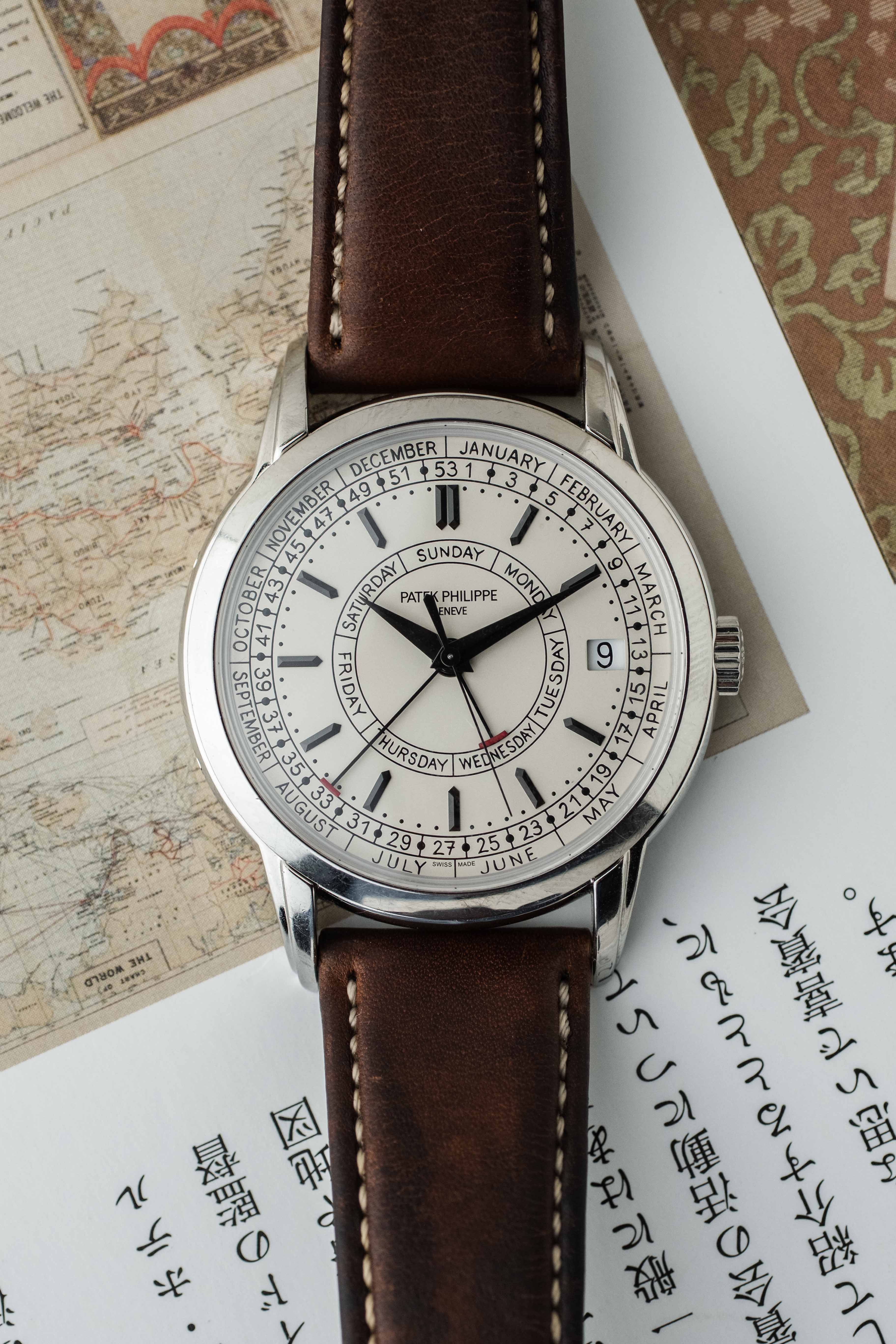 Patek Philippe Calatrava Weekly Calendar Ref. 5212A 2022 w/ Box & Papers