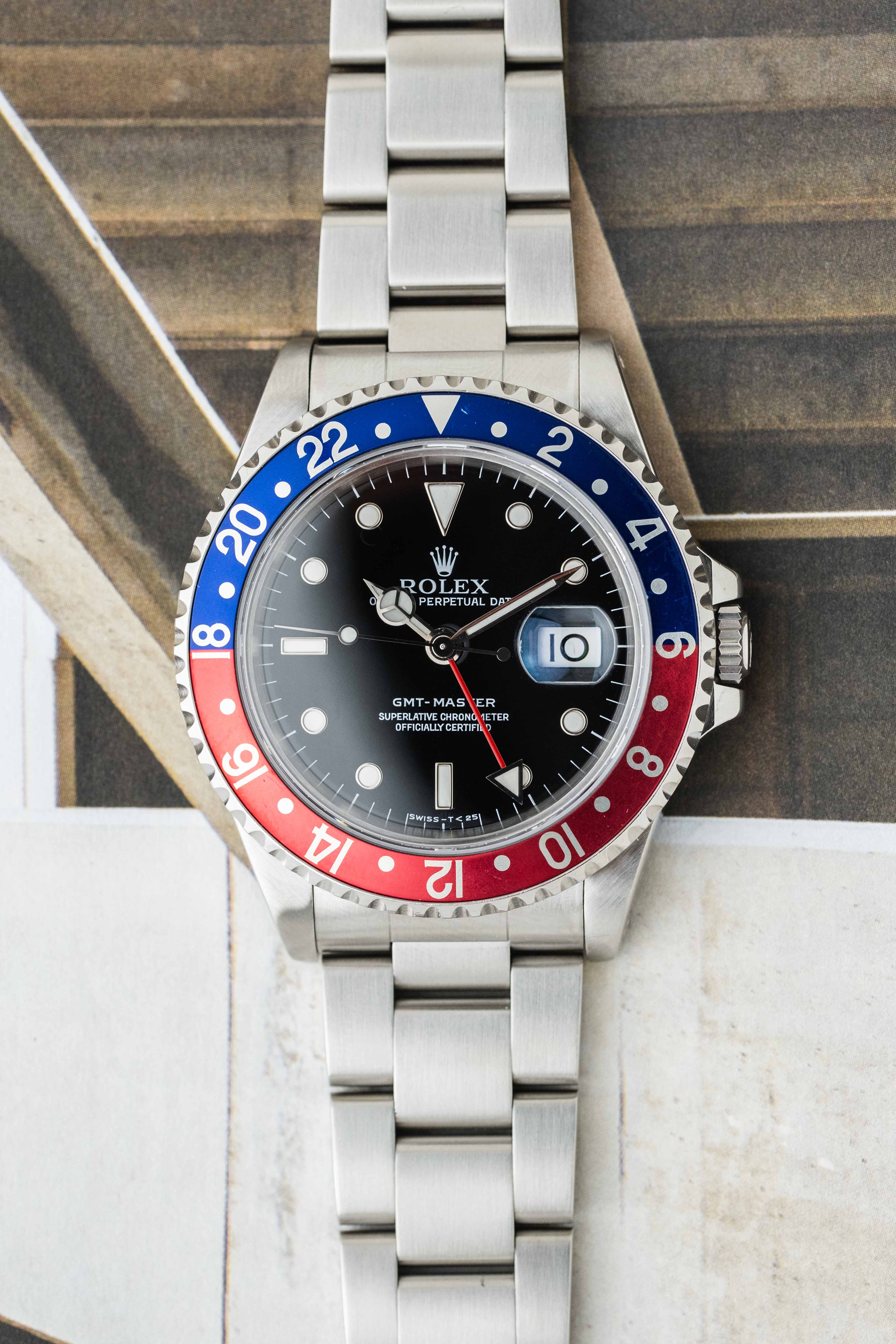 Rolex GMT-Master 'Pepsi' Ref. 16700 1995 w/ Box & Service Card