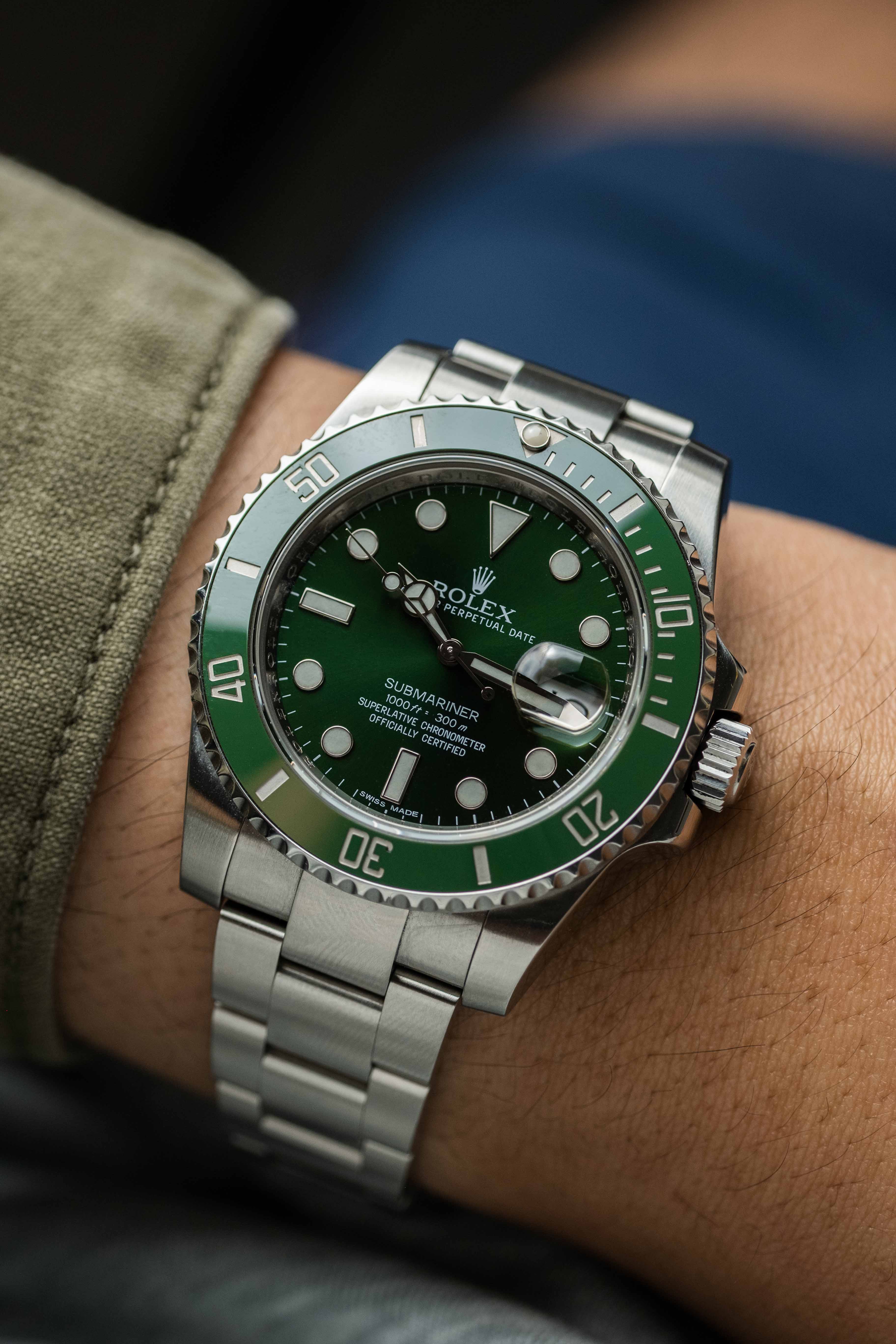 Rolex Submariner Date Ref. 116610LV 'Hulk' 2013 w/ Box & Papers