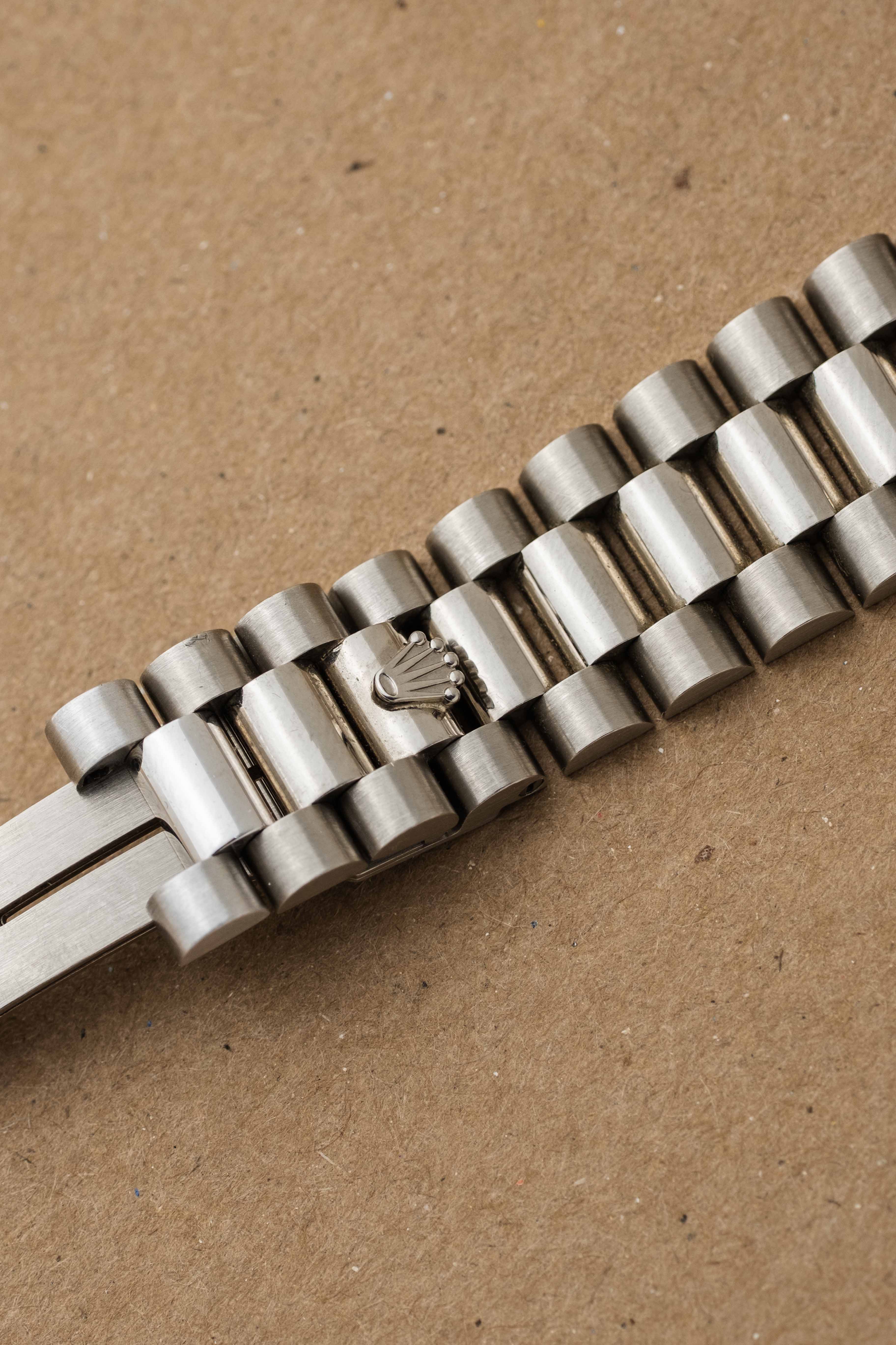 Rolex Day-Date Ref. 18239 'Chinese' 1991 w/ Box & Service Papers