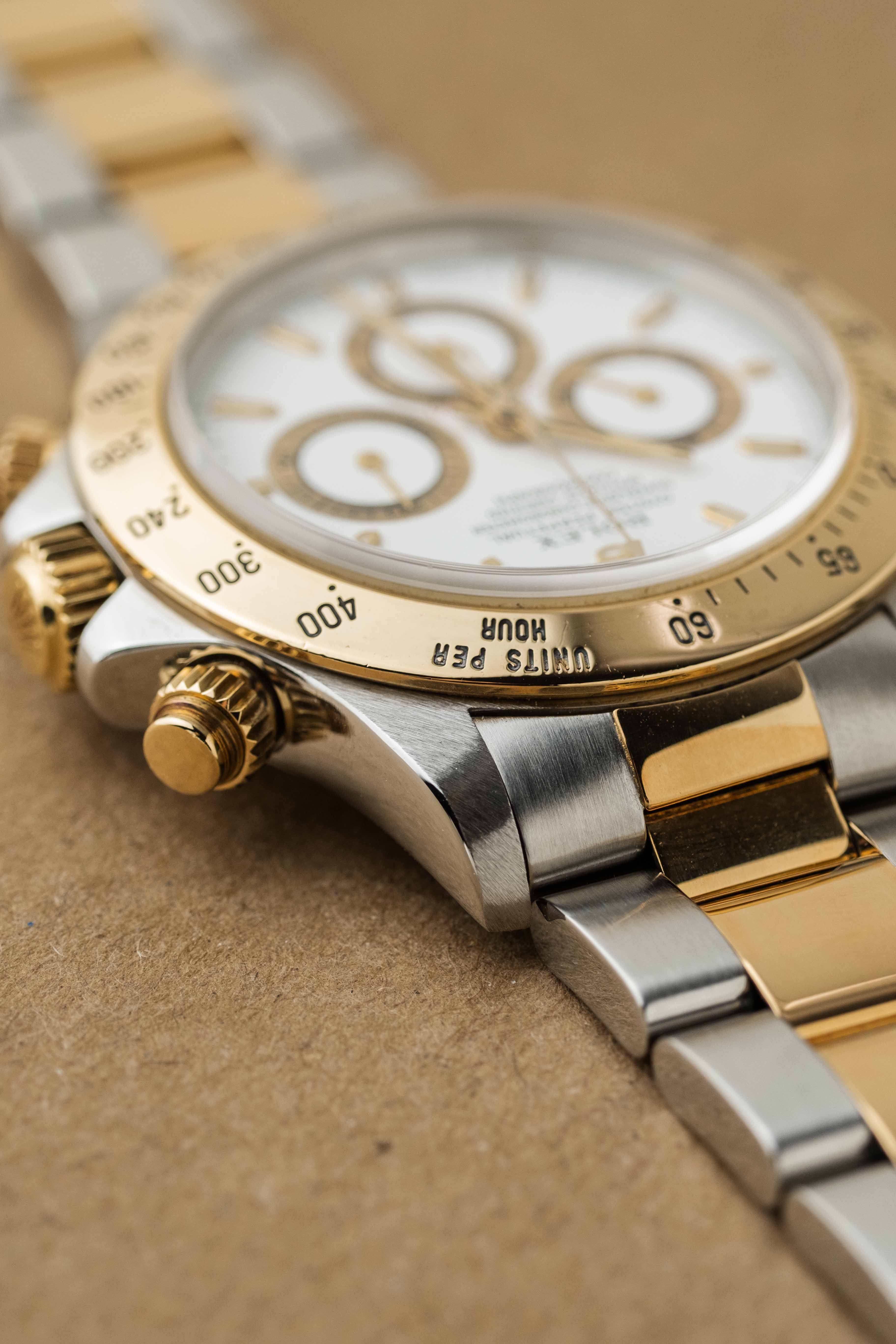 Rolex Daytona Ref. 16523 'White' Dial 1999 w/ Box & Papers