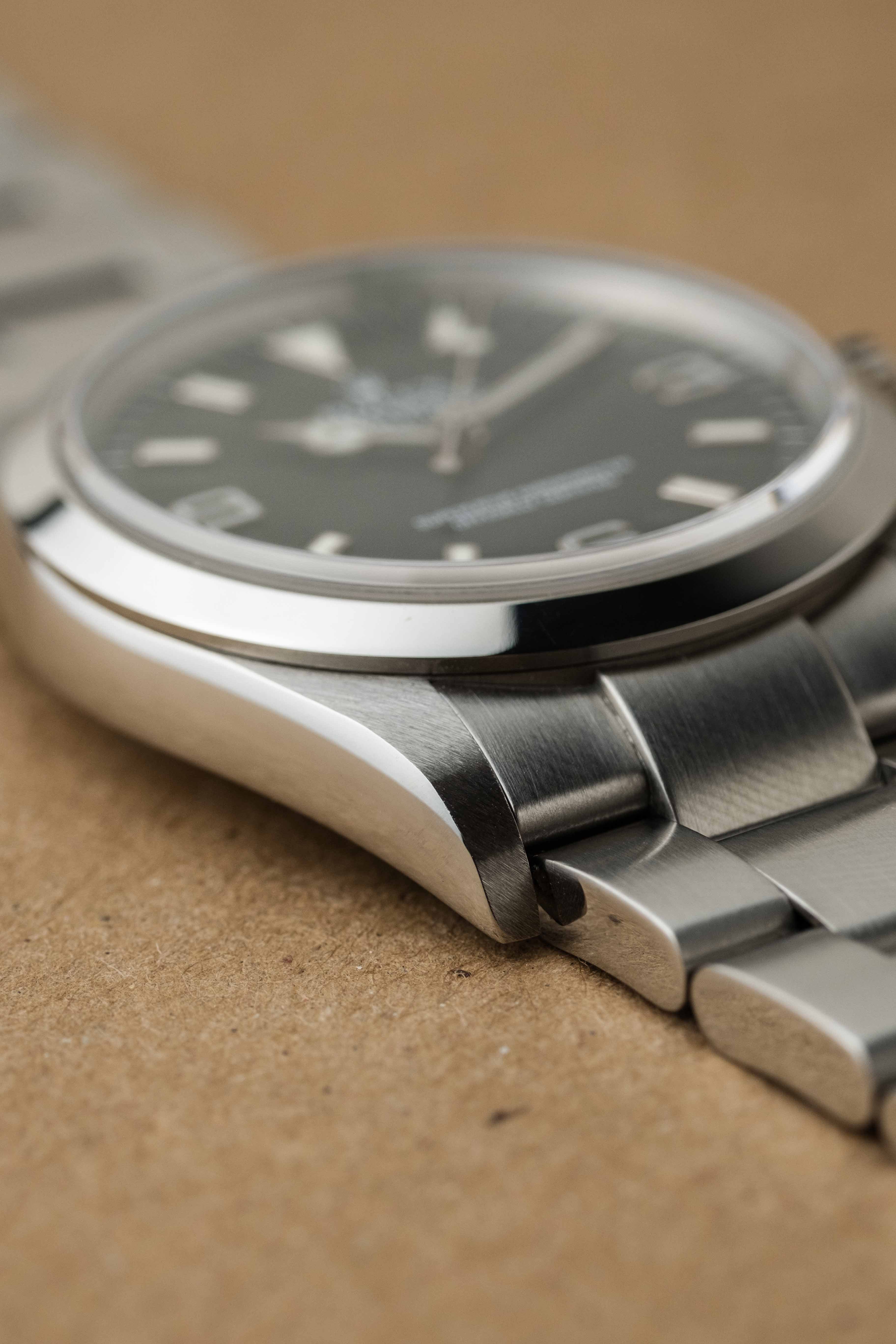 Rolex Explorer I Ref. 114270 2006 w/ Box & Papers
