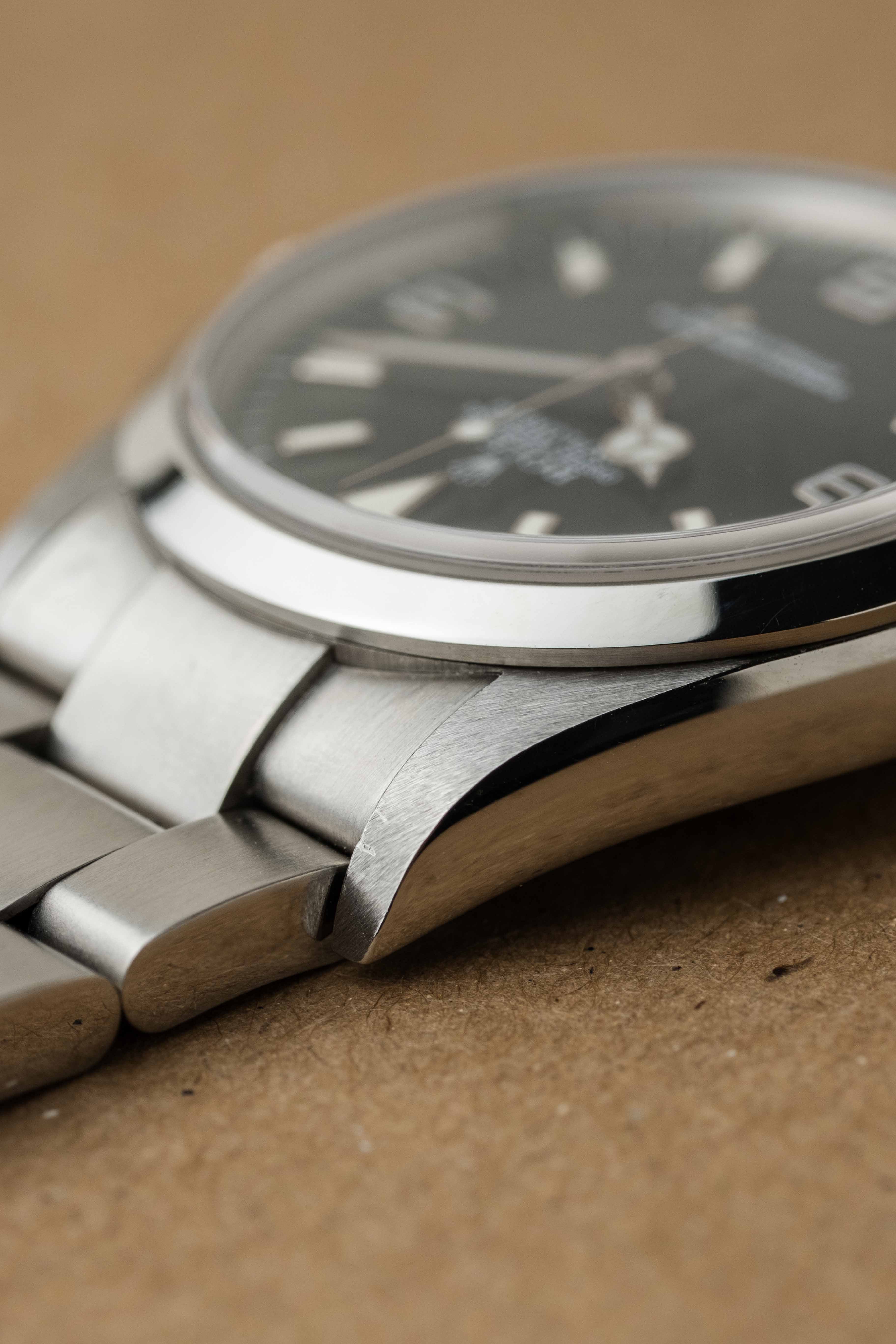 Rolex Explorer I Ref. 114270 2006 w/ Box & Papers