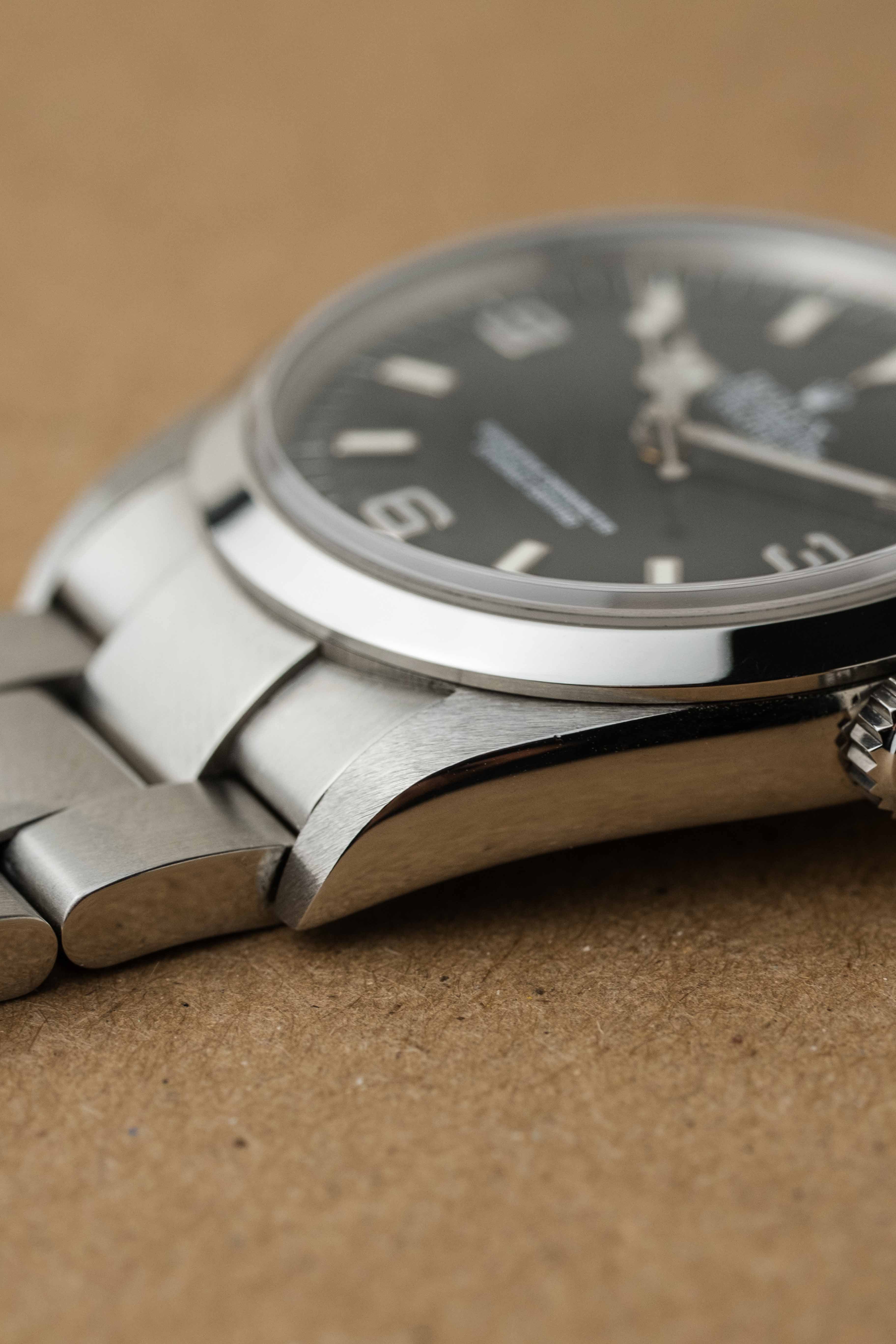 Rolex Explorer I Ref. 114270 2006 w/ Box & Papers