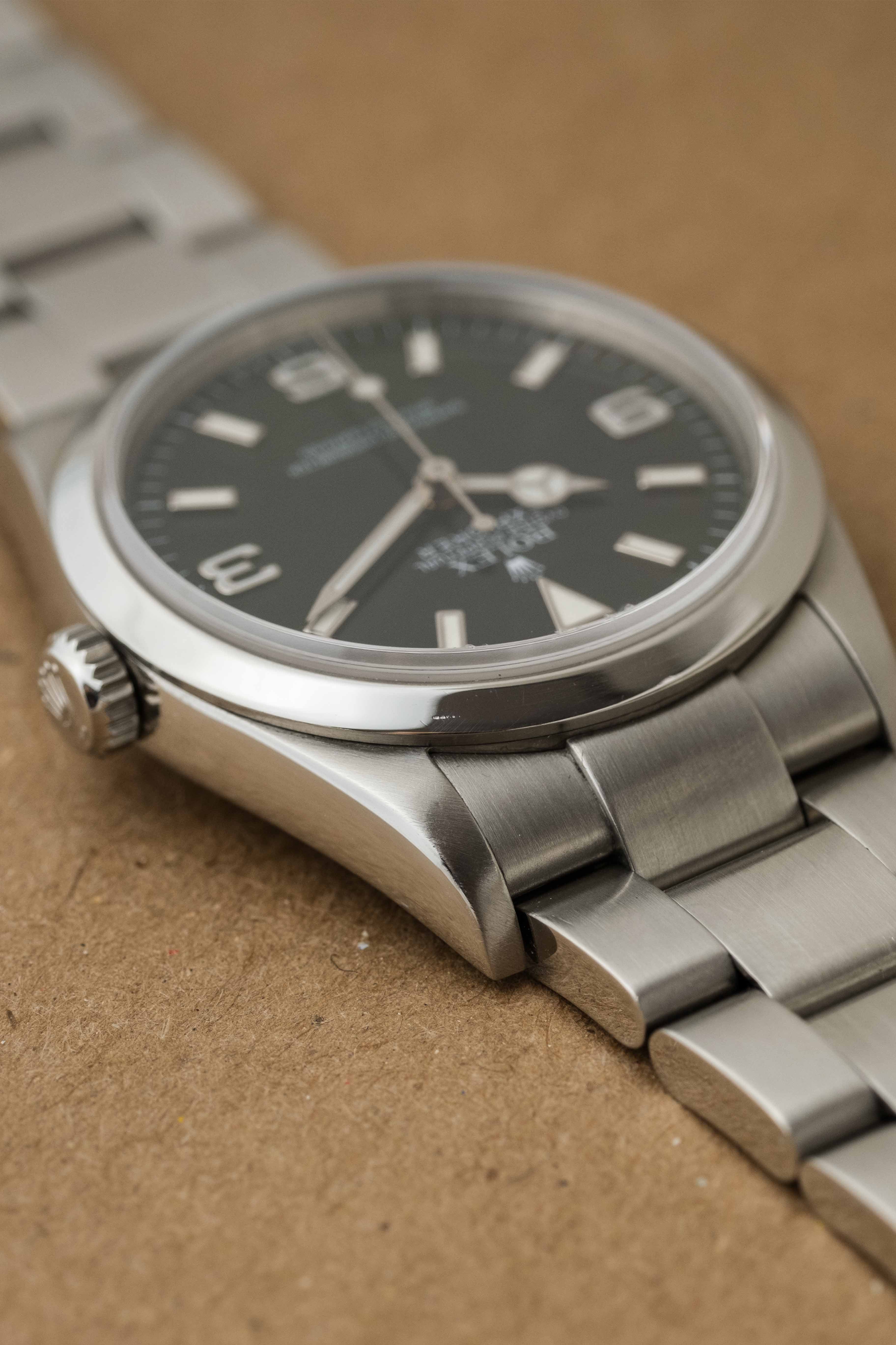 Rolex Explorer I Ref. 114270 'Engraved Rehaut' 2009 w/ Box & Papers