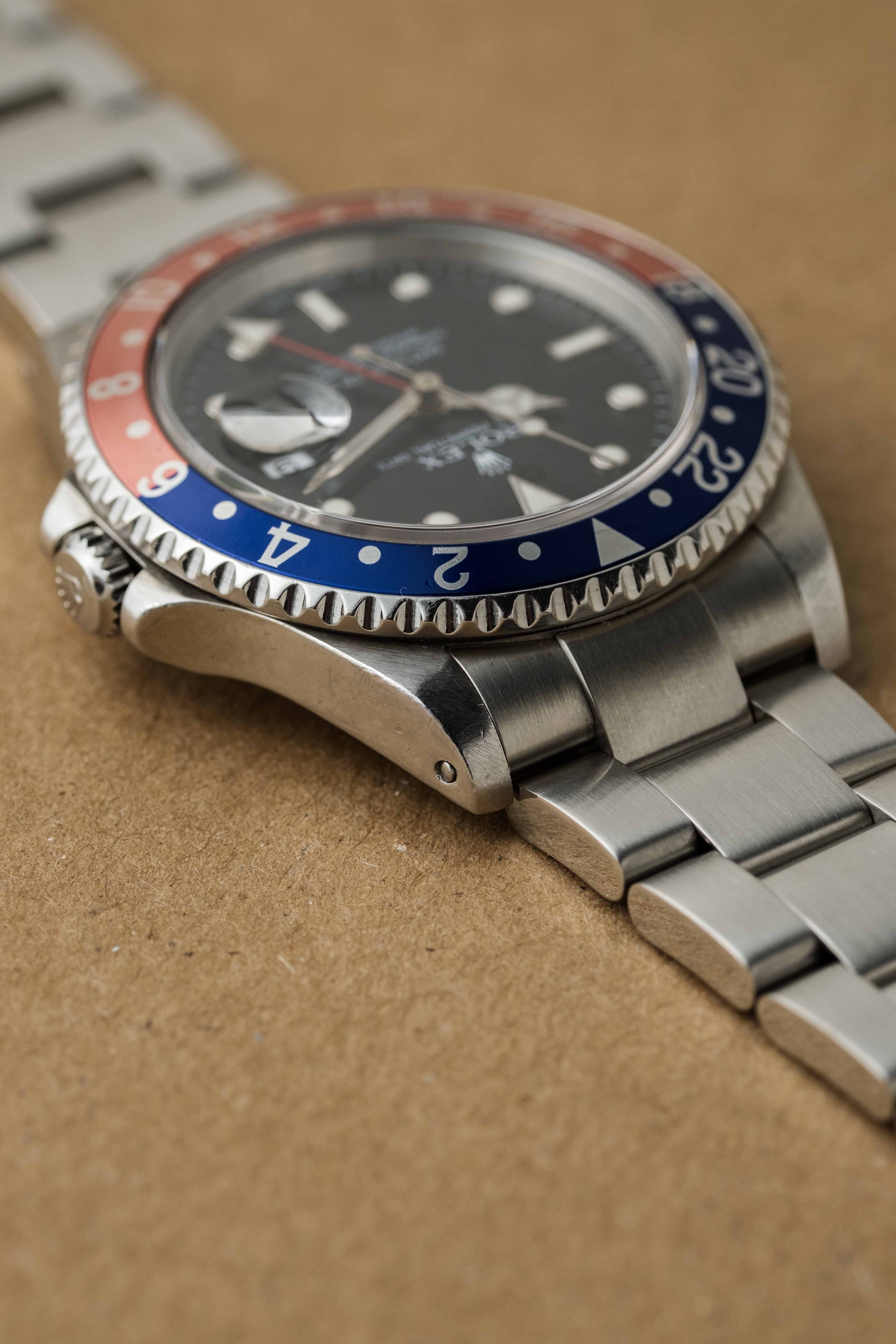 Rolex GMT-Master II 'Pepsi' Ref. 16710 2002 w/ Box & Papers