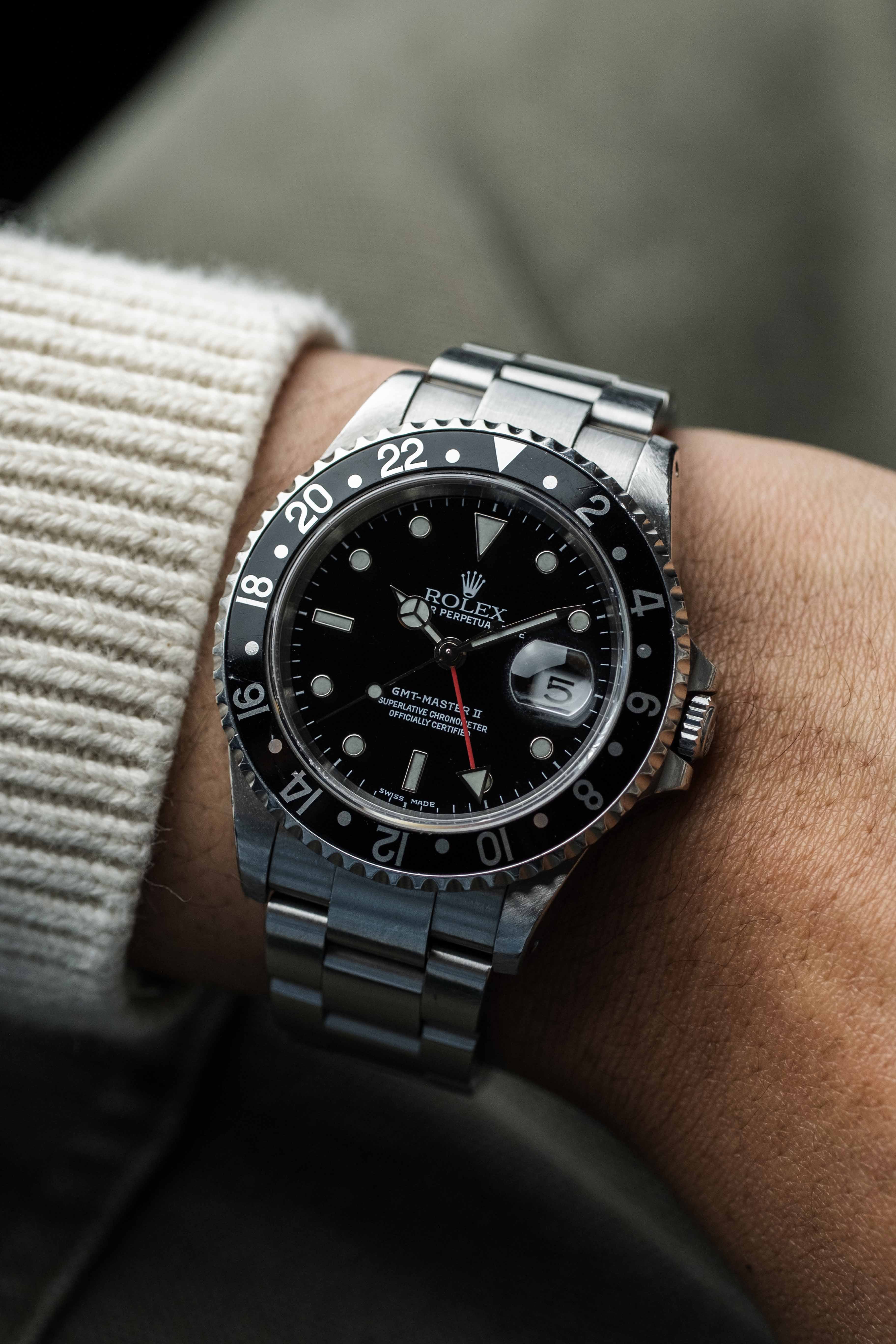 Rolex GMT-Master II Ref. 16710 'Black' 2000 w/ Box & Papers