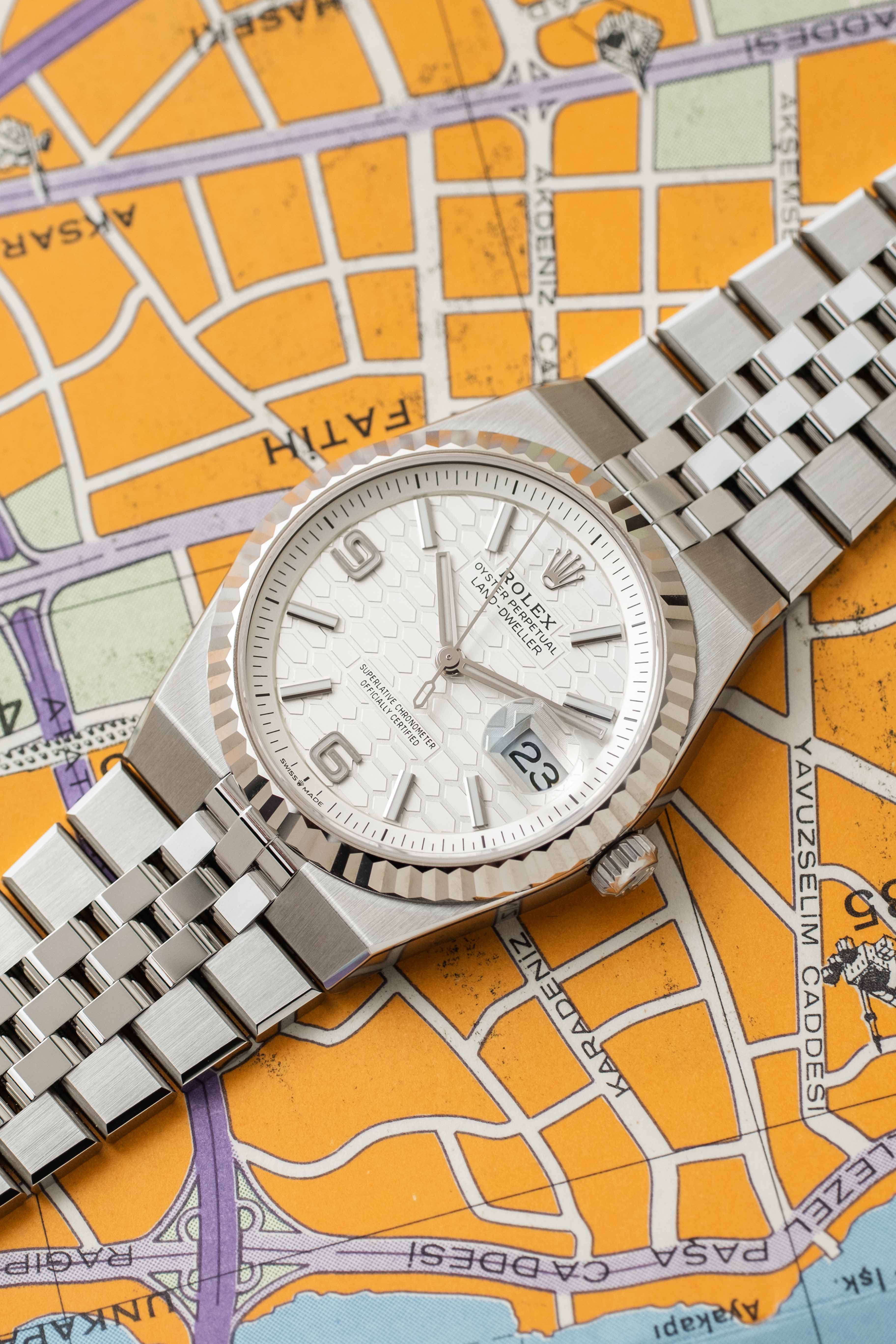 Rolex Land-Dweller 36 Ref. 127234 2026 w/ Box & Papers