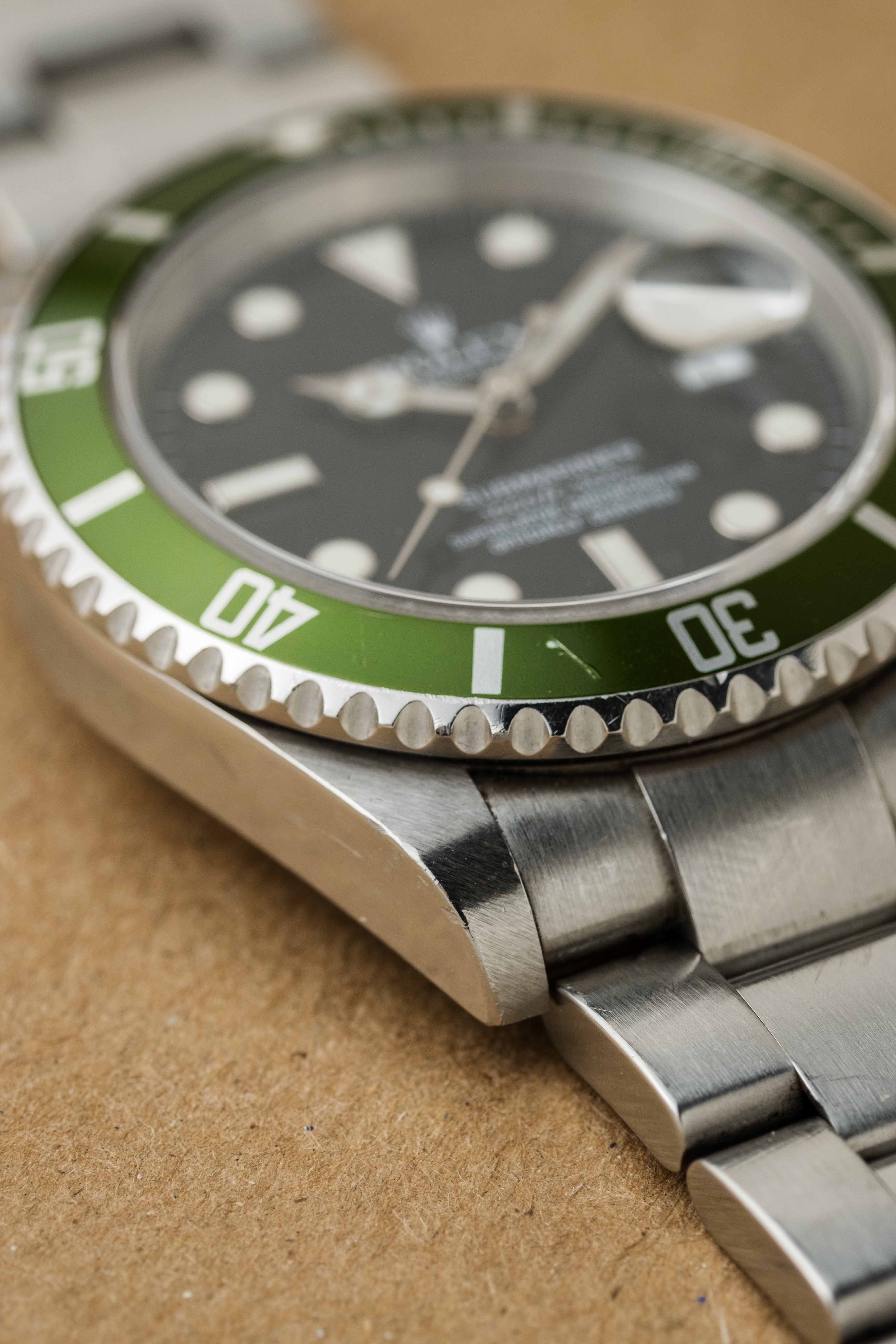 Rolex Submariner Date Ref. 16610LV 'Kermit' 2005 w/ Box & Papers