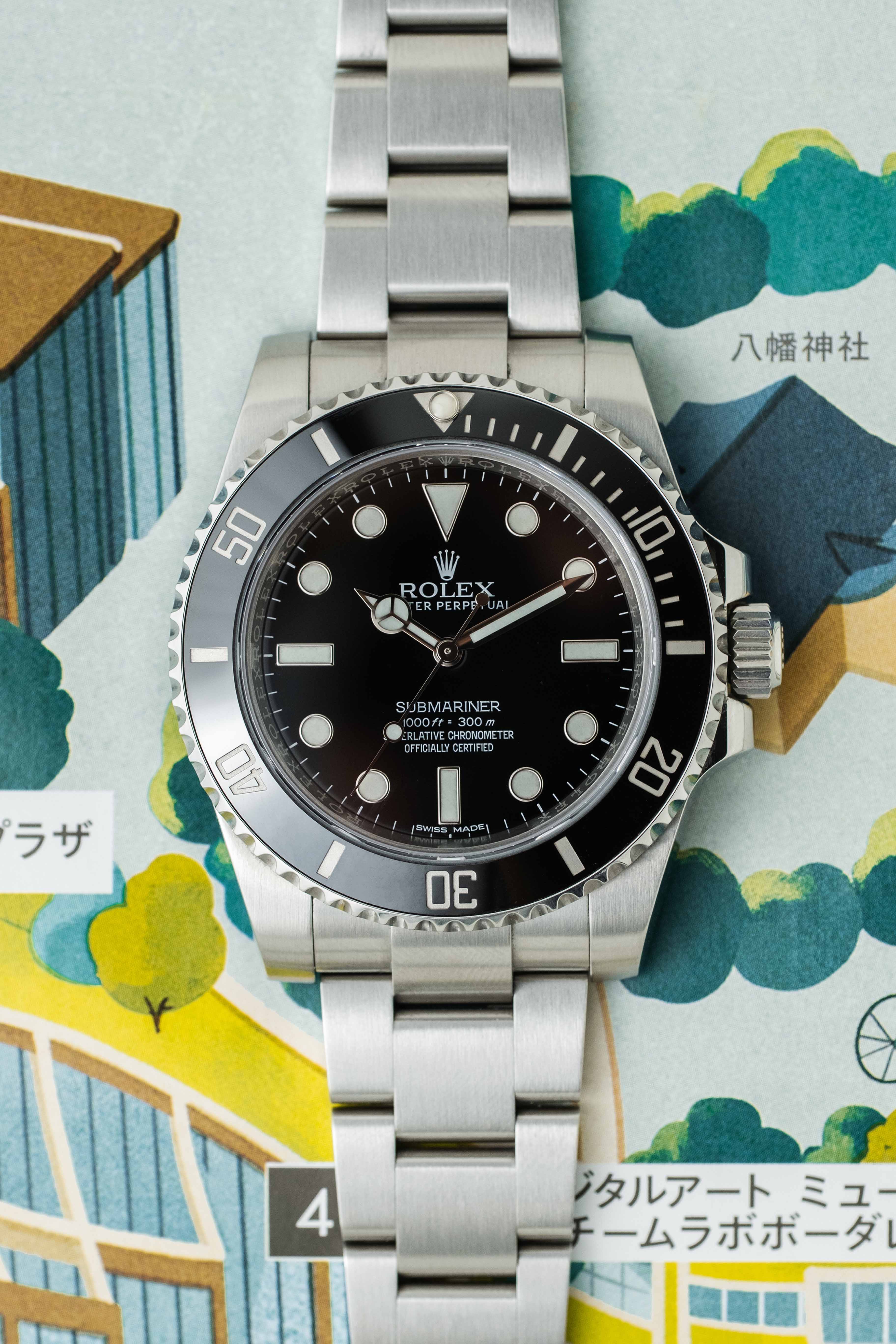 Rolex Submariner No Date Ref. 114060 2017 w/ Box & Papers