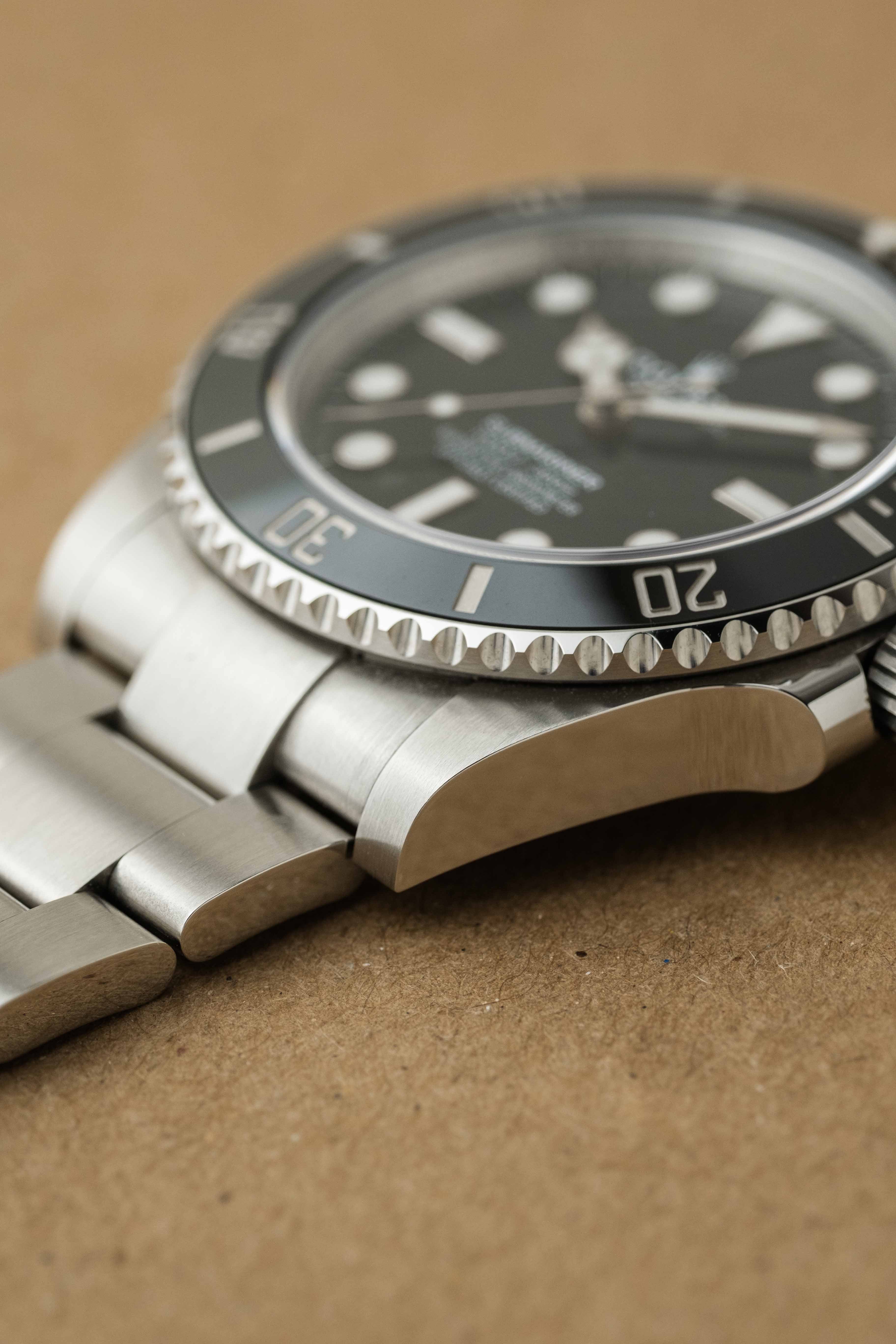 Rolex Submariner No-Date Ref. 124060 2025 w/ Box & Papers