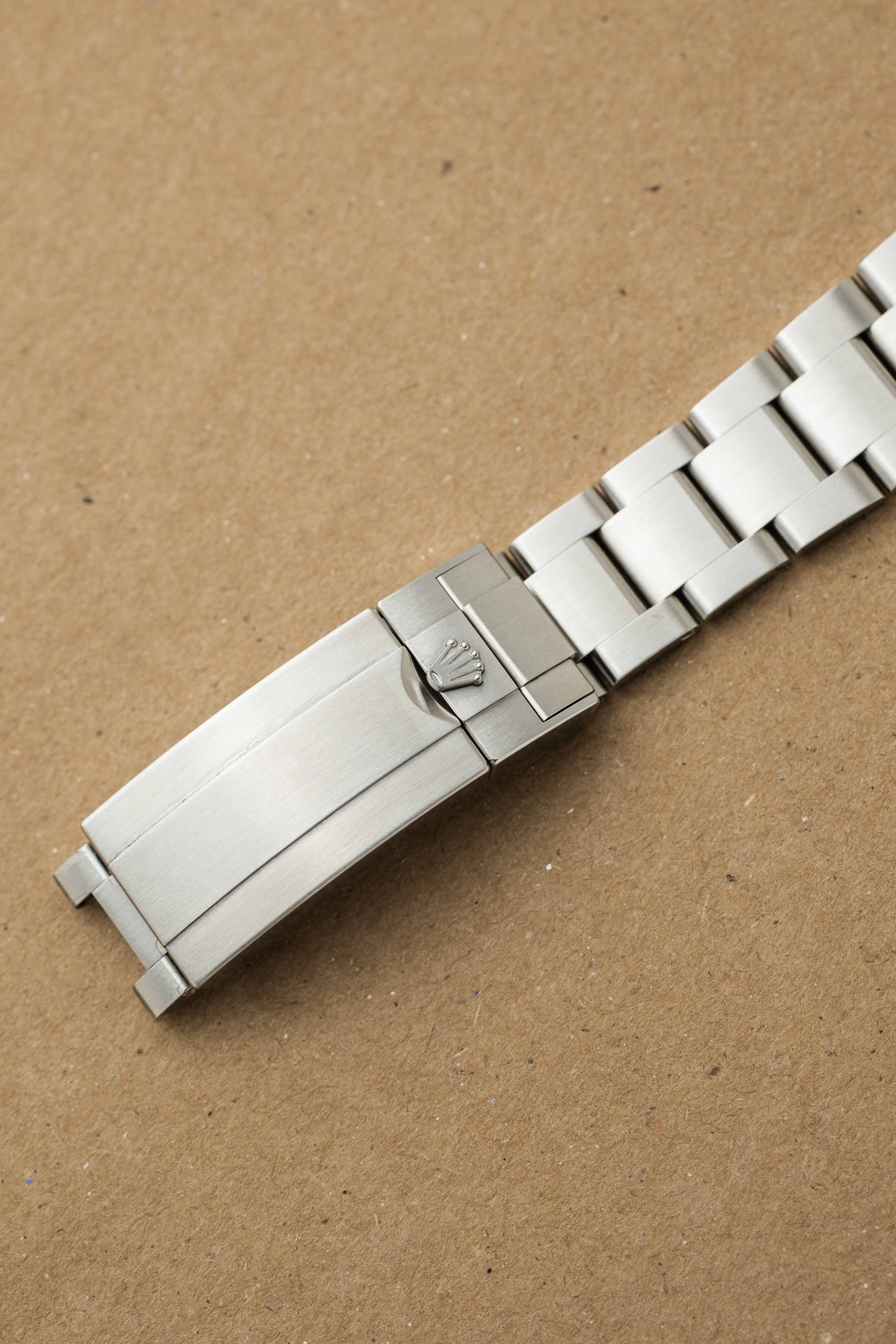 Rolex Submariner No-Date Ref. 124060 2025 w/ Box & Papers