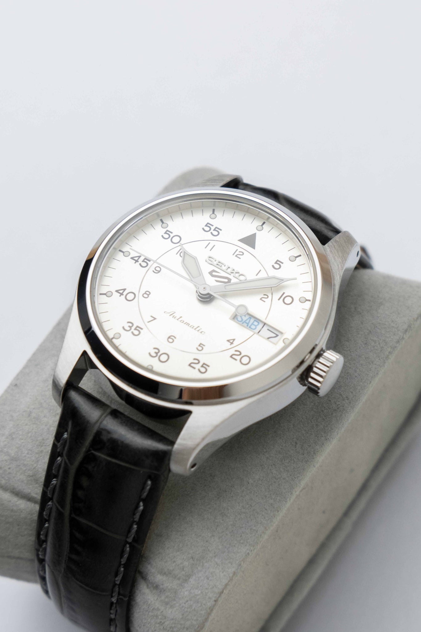 Seiko 5 Sports Pilot Ref. SRPJ87 2023 w/ Box & Papers (Brand New)