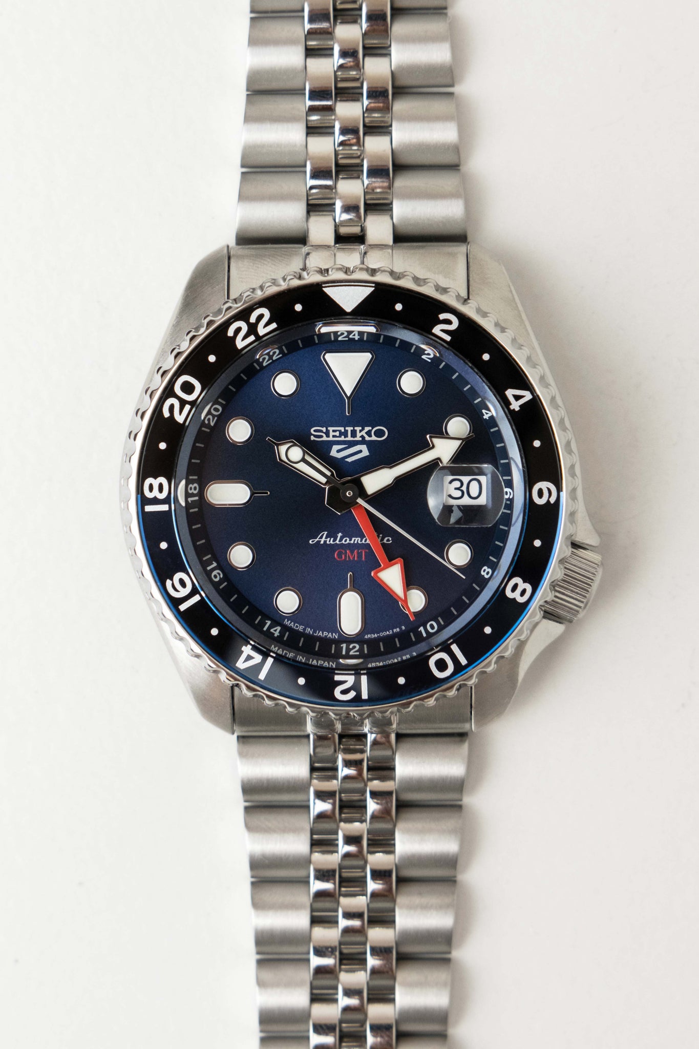 Seiko 5 Sports GMT Series Blue Ref. SBSC003 2022 w/ Box & Papers