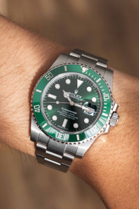 Rolex Submariner 'Hulk' Ref. 116610LV Date 2017 w/ Box & Papers