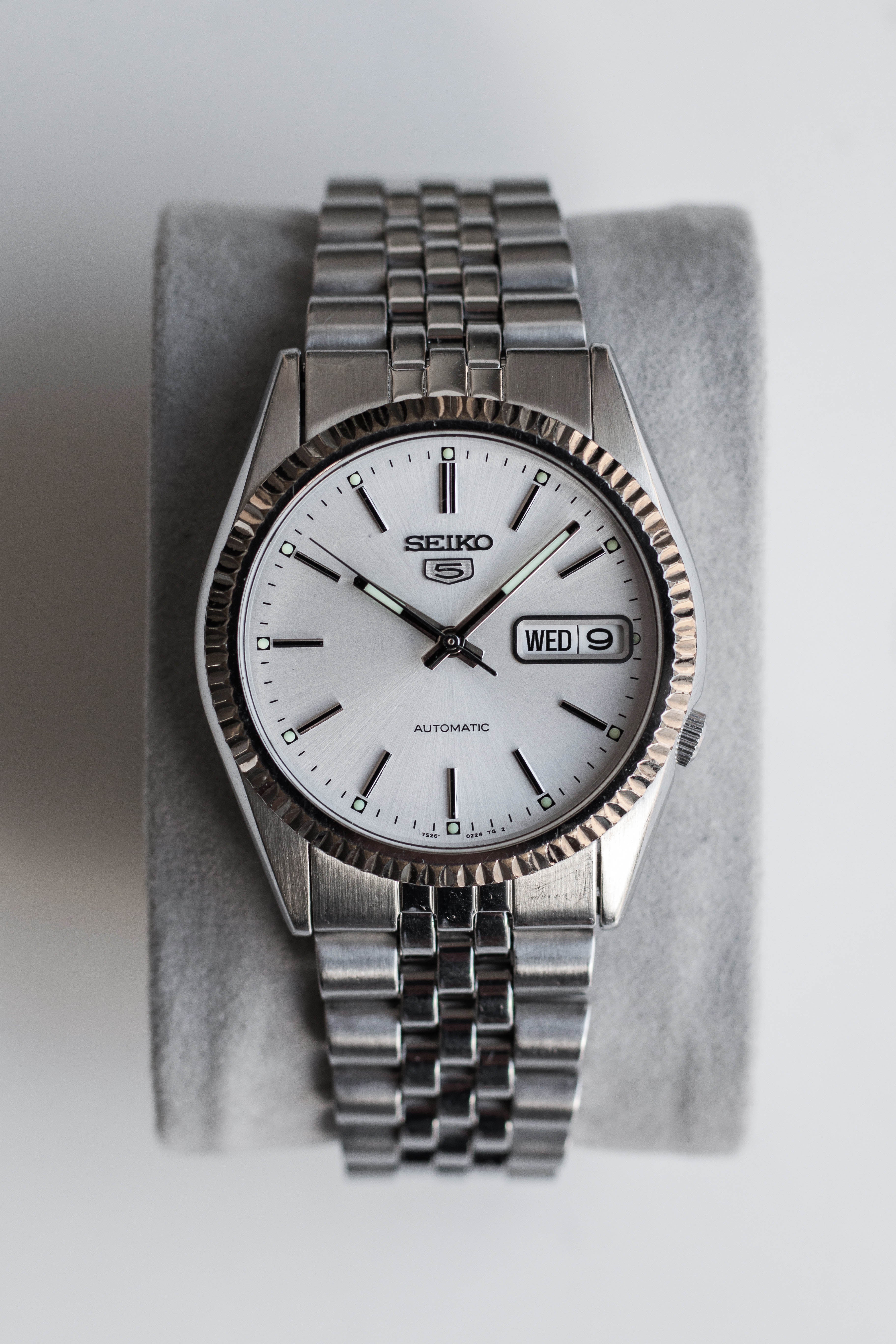 Seiko 5 Datejust Ref. SNXJ89 2002 | Vintage Pre-Owned Luxury Watches – Wynn & Thayne